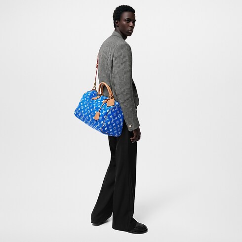 H40 Artículos de Piel y Viaje Desfile Speedy Hombre Bolsa Speedy P9 40 con correa | Louis Vuitton ® (Ampliar producto)