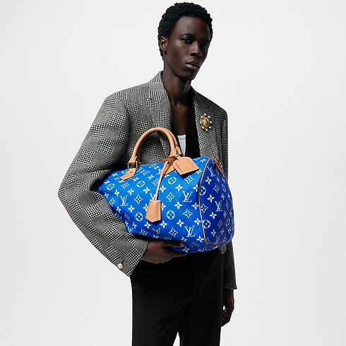 H40 Artículos de Piel y Viaje Desfile Speedy Hombre Bolsa Speedy P9 40 con correa | Louis Vuitton ® (Ampliar producto)