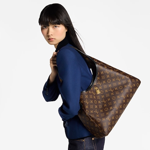 Monogram Bolsas de mano Todas las bolsas de mano Bolsa The Drop GM | Louis Vuitton ® (Ampliar producto)