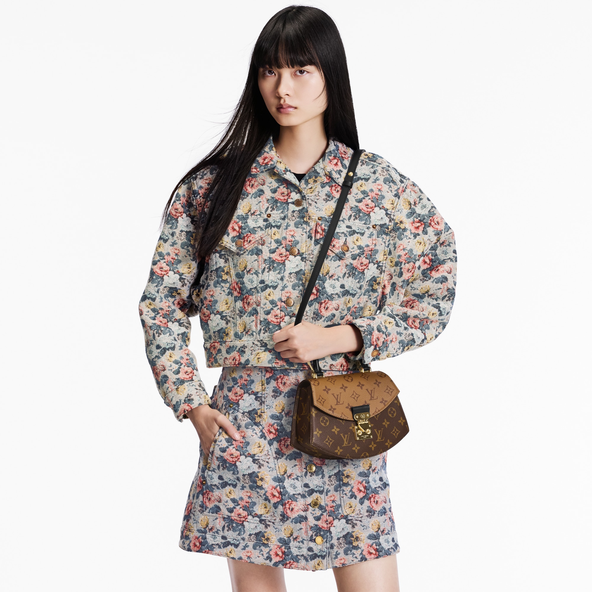 Autres Toiles Monogram Bolsas de mano Todas las colecciones Bolsa Tilsitt | Louis Vuitton ® (Ampliar producto)