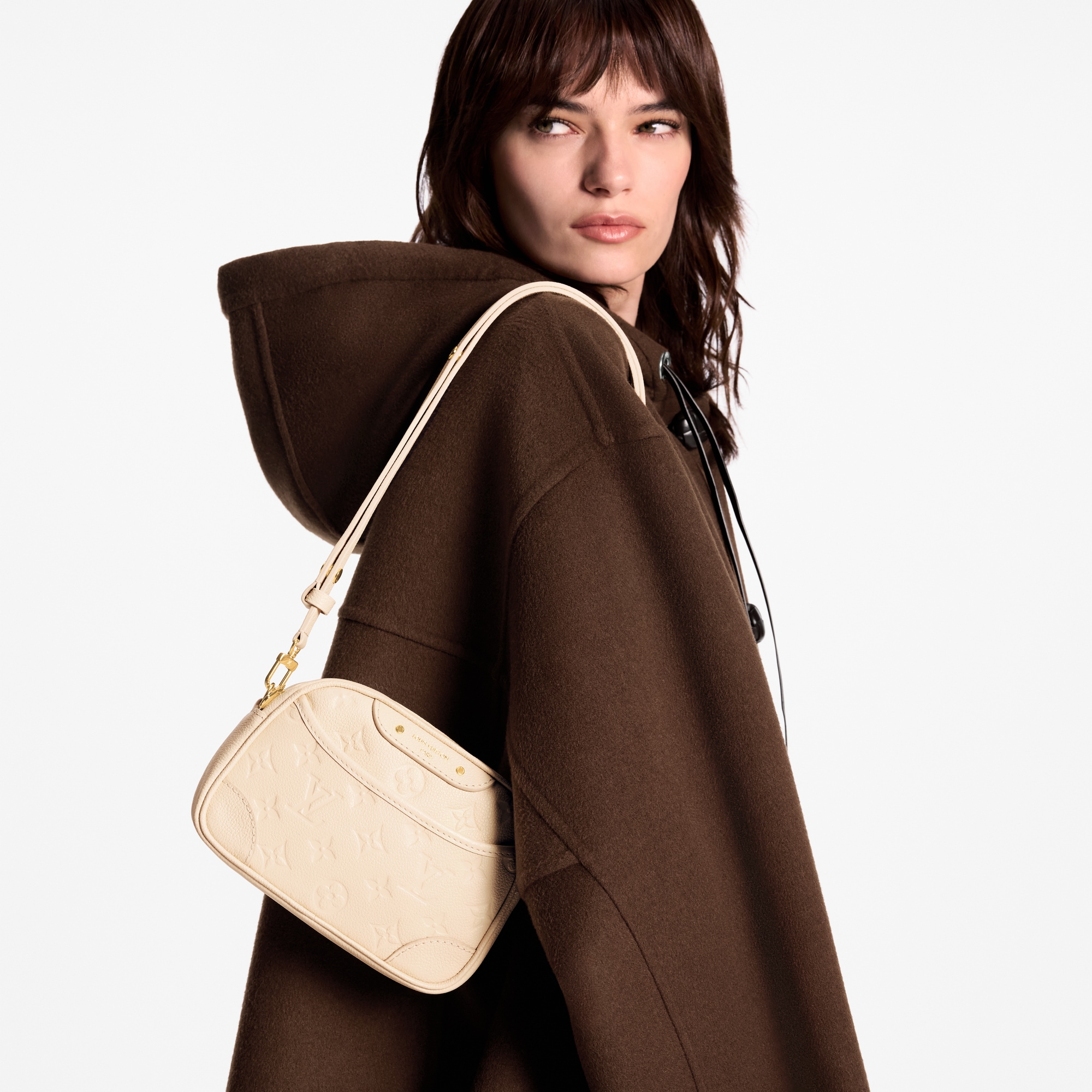 Monogram Empreinte Carteras y artículos de piel pequeños Carteras con cadena y Micro Bolsas Bolsa Tiny Camera Bag | Louis Vuitton ® (Ampliar producto)