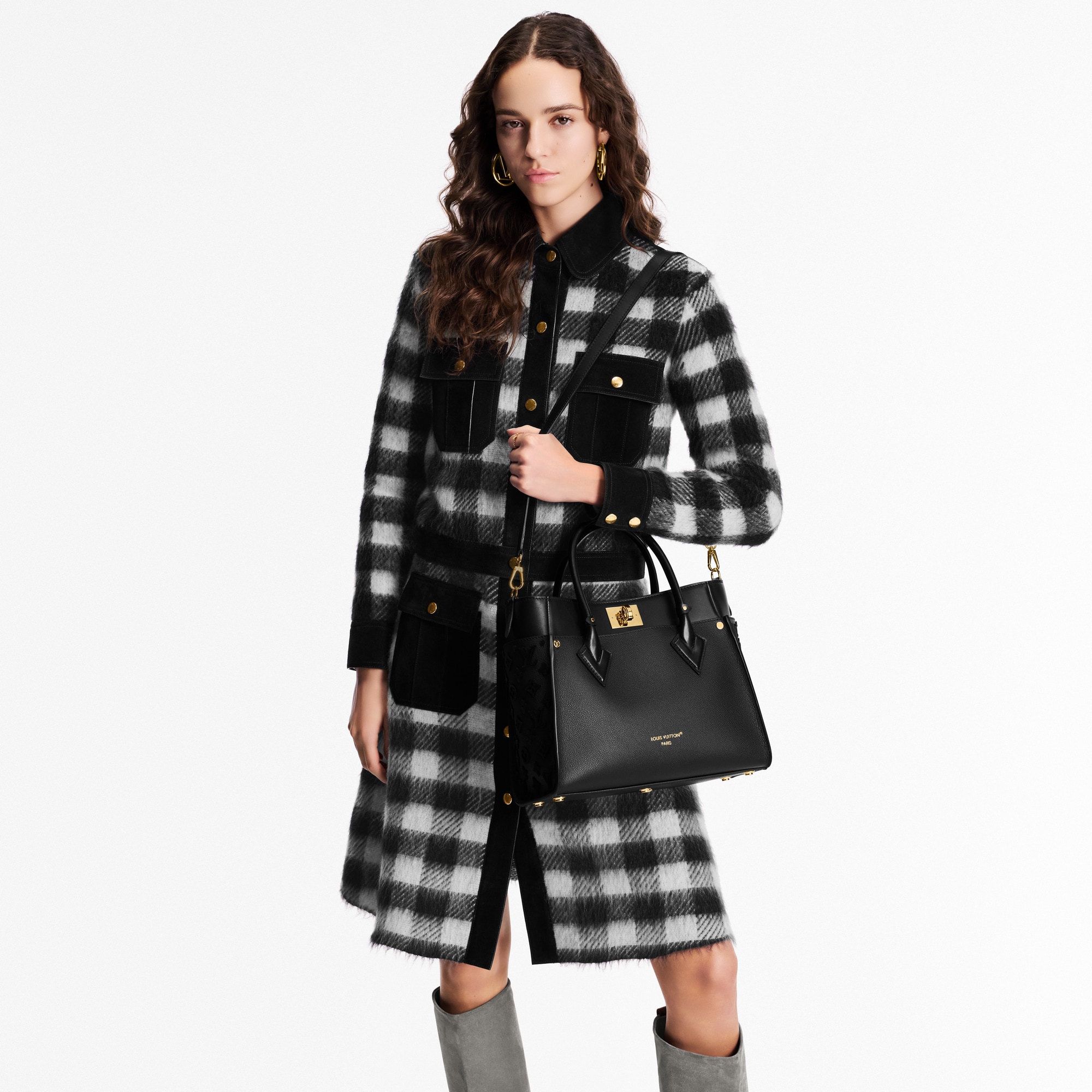 High End Leathers Bolsas de mano Todas las bolsas de mano Bolsa tote On My Side MM | Louis Vuitton ® (Ampliar producto)