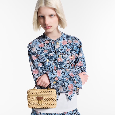 Autres Toiles Monogram Carteras y artículos de piel pequeños Carteras con cadena y Micro Bolsas Bolsa Vanity Chain | Louis Vuitton ® (Ampliar producto)