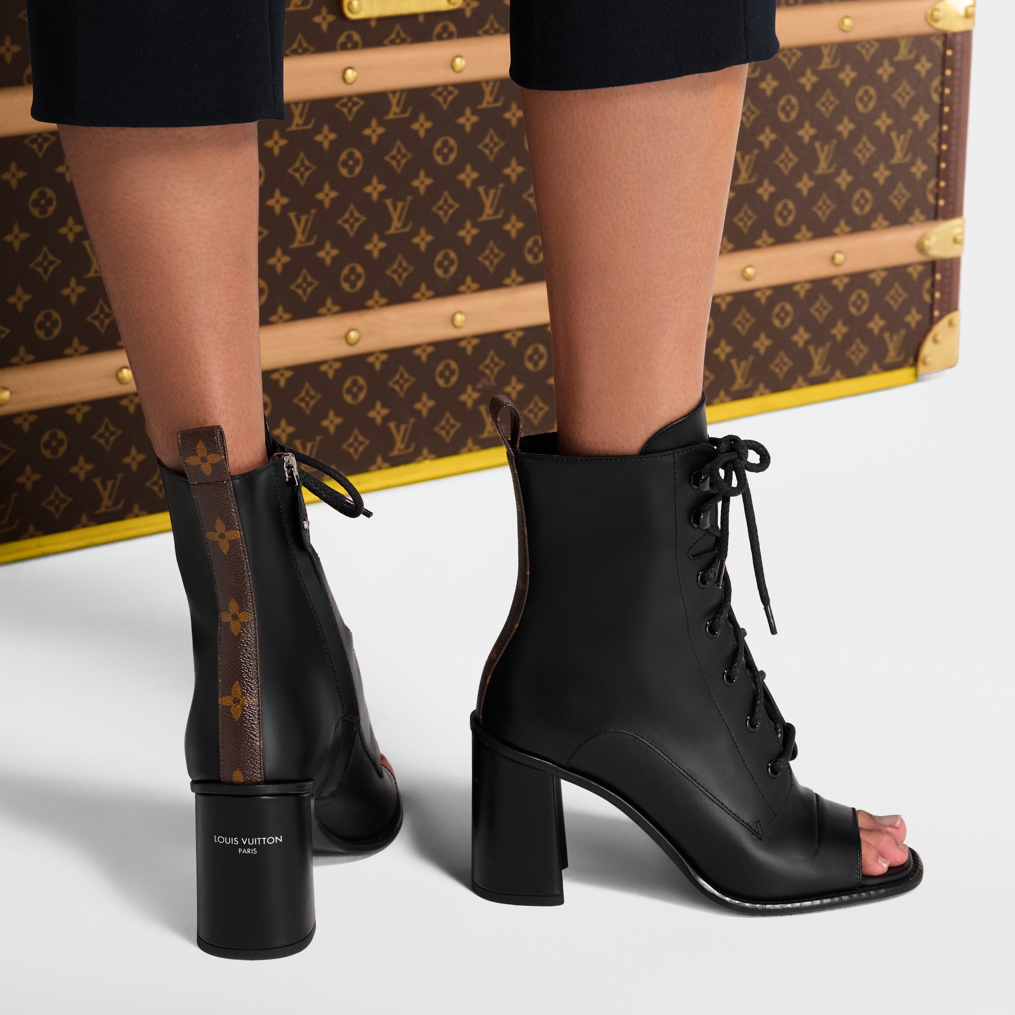  Zapatos Botas y botines Botín abierto Berlin | Louis Vuitton ® (Ampliar producto)