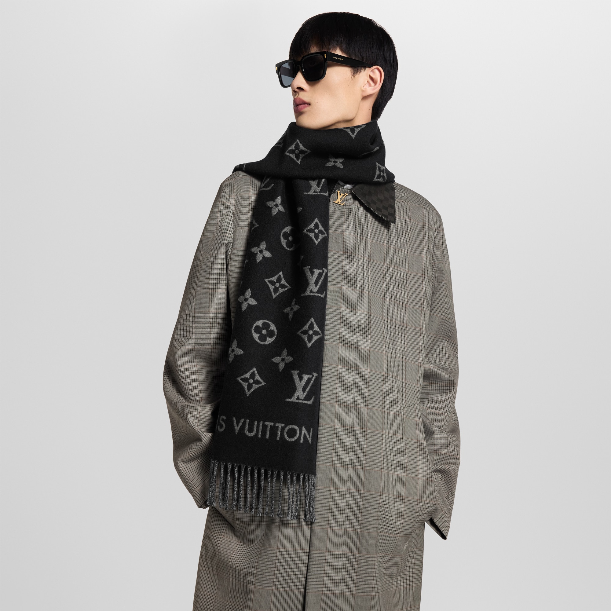 S00 Accesorios Bufandas Bufanda All About Monograma | Louis Vuitton ® (Ampliar producto)
