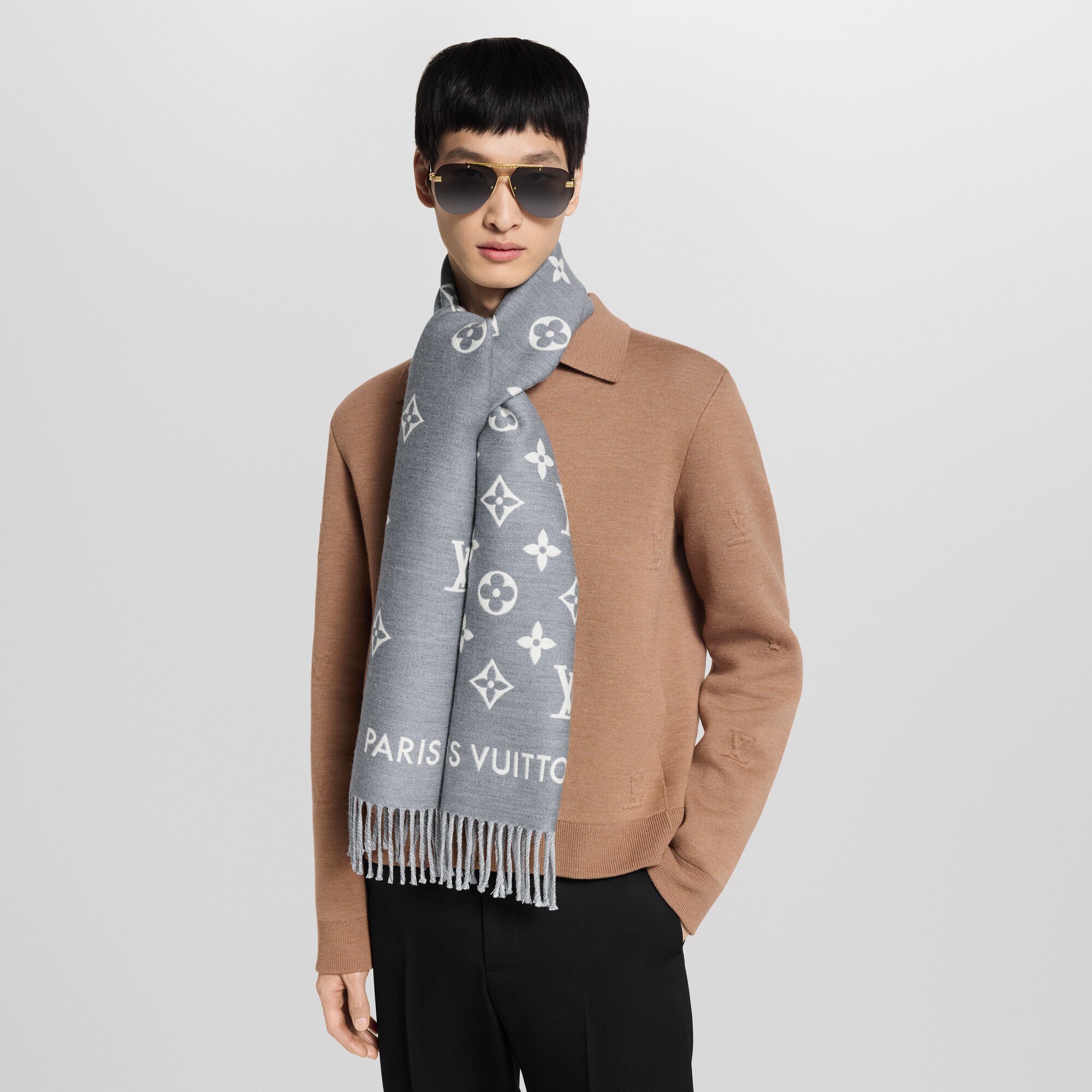 S00 Accesorios Bufandas Bufanda All About Monograma | Louis Vuitton ® (Ampliar producto)