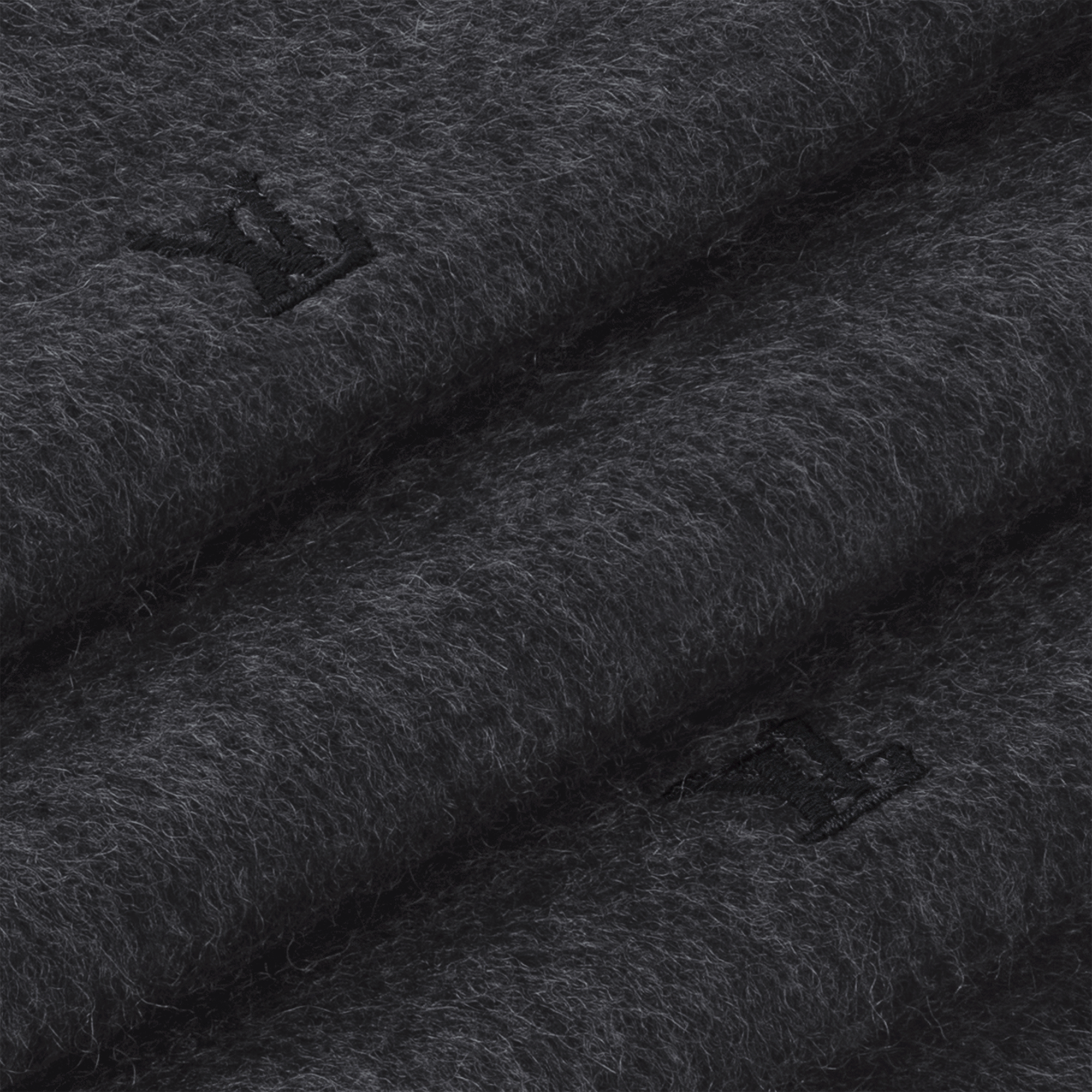 S00 Accesorios Bufandas Bufanda LV Blason bordada | Louis Vuitton ® (Ampliar producto)