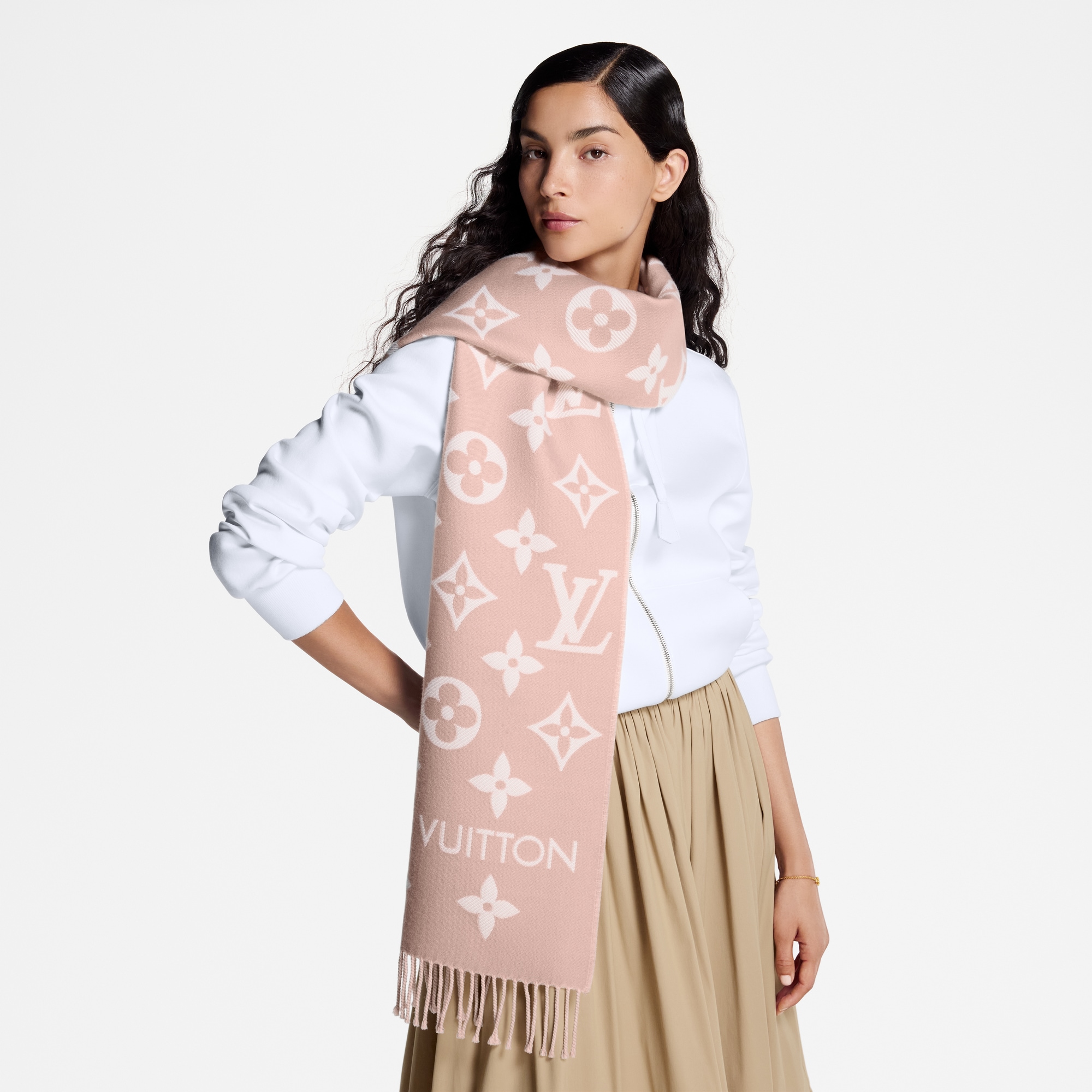 S00 Accesorios Bufandas Bufanda LV Essential | Louis Vuitton ® (Ampliar producto)