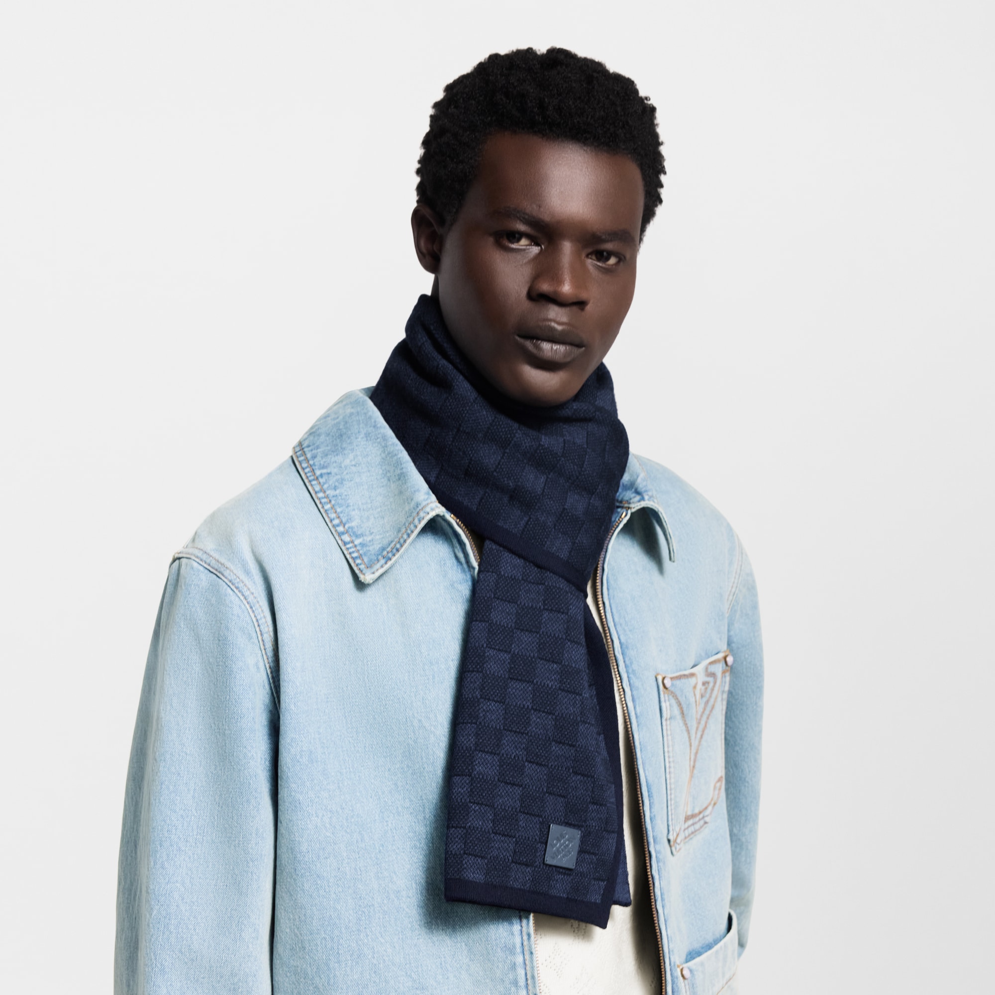 S00 Accesorios Nuevo para esta temporada Bufanda Néo Petit Damier | Louis Vuitton ® (Ampliar producto)