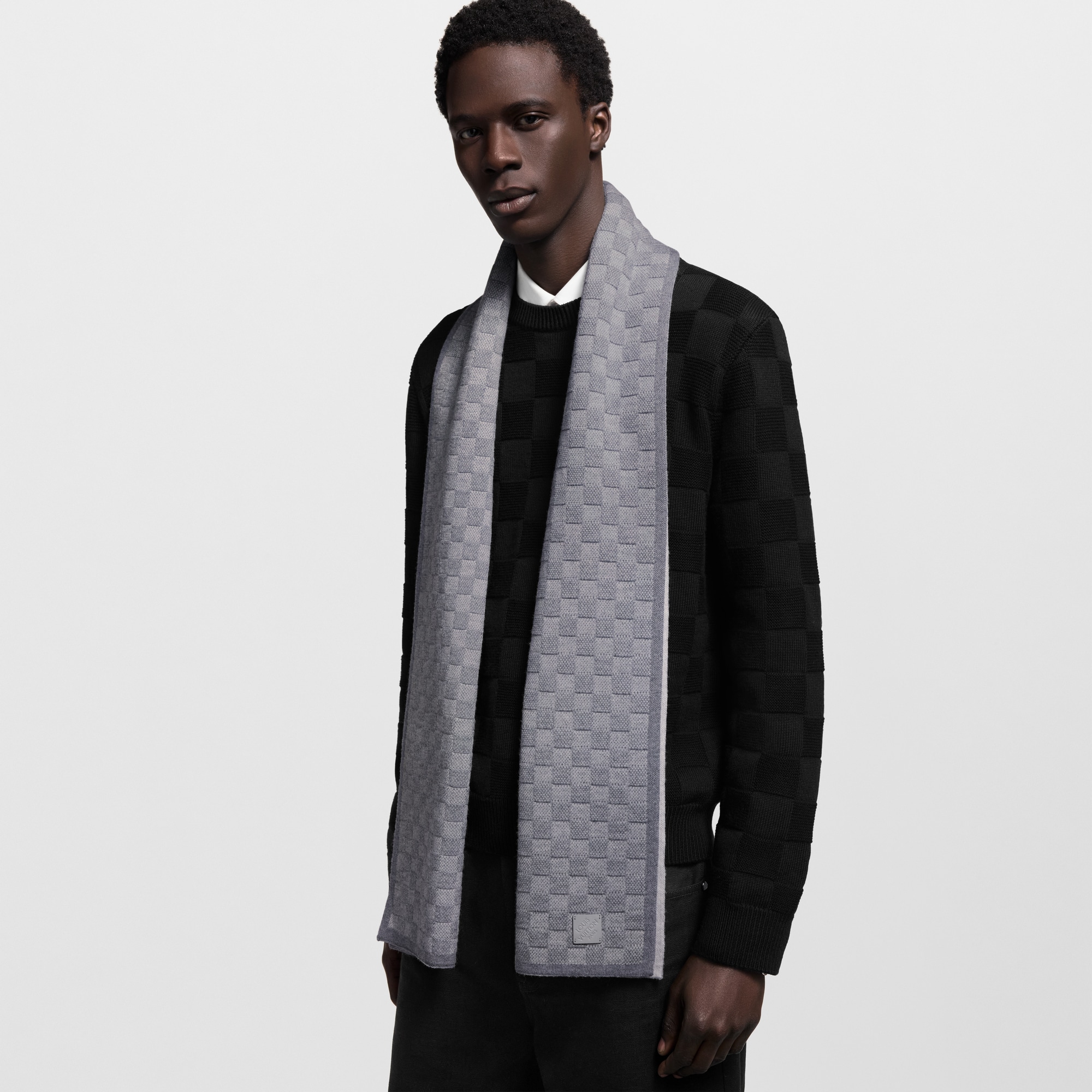 S00 Accesorios Nuevo para esta temporada Bufanda Néo Petit Damier | Louis Vuitton ® (Ampliar producto)