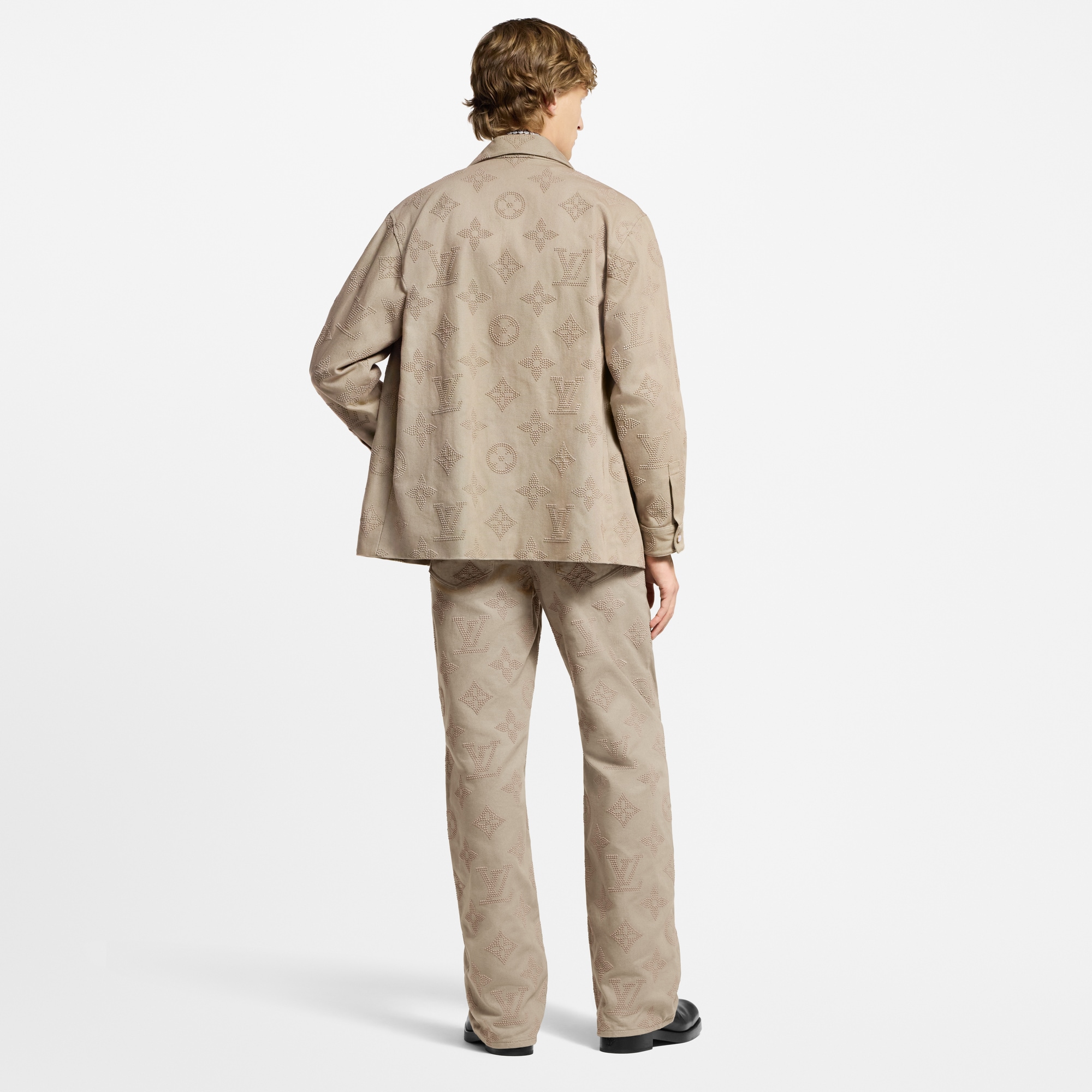  Ready to Wear Cazadoras y abrigos Camisa con motivo Monograma bordado | Louis Vuitton ® (Ampliar producto)