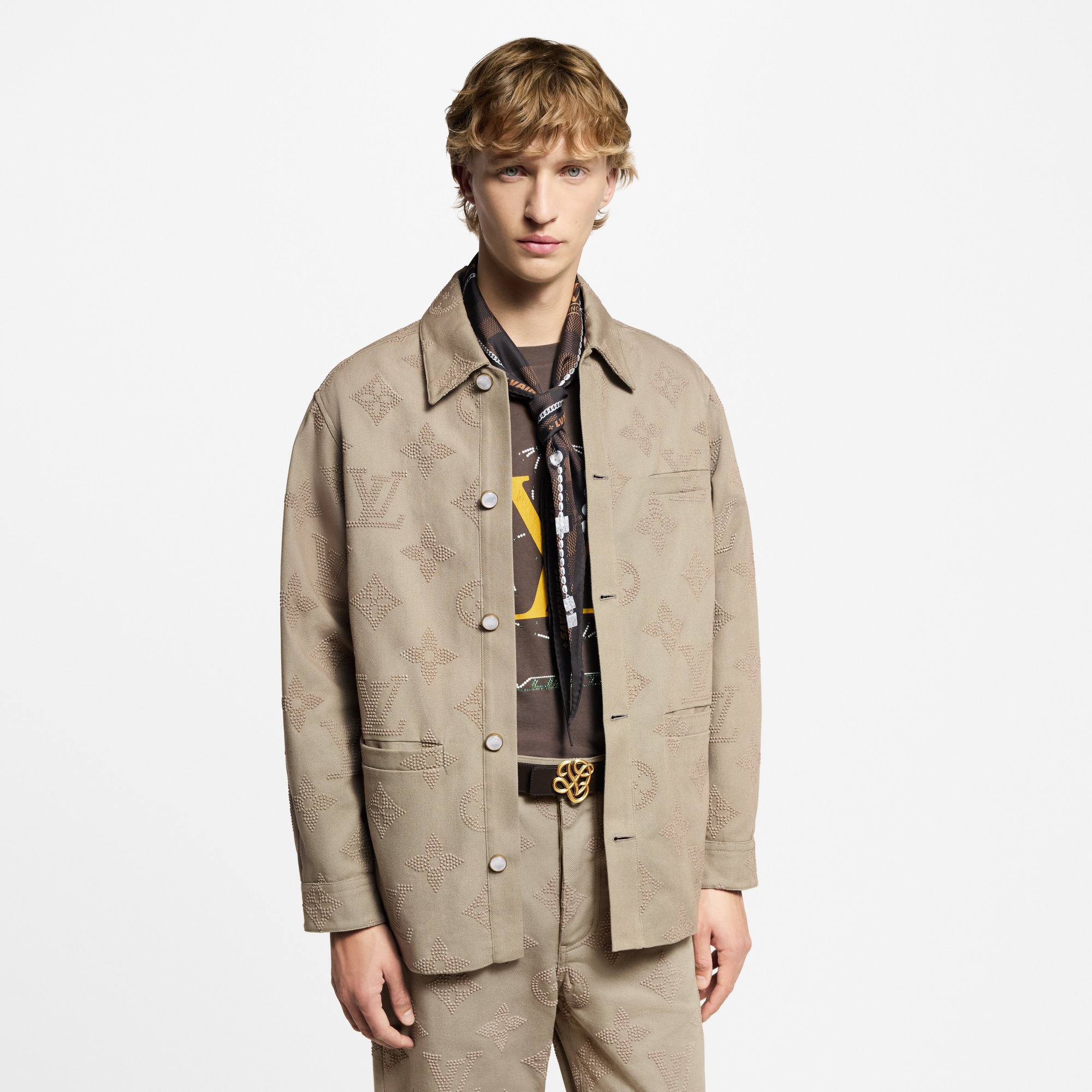  Ready to Wear Cazadoras y abrigos Camisa con motivo Monograma bordado | Louis Vuitton ® (Ampliar producto)