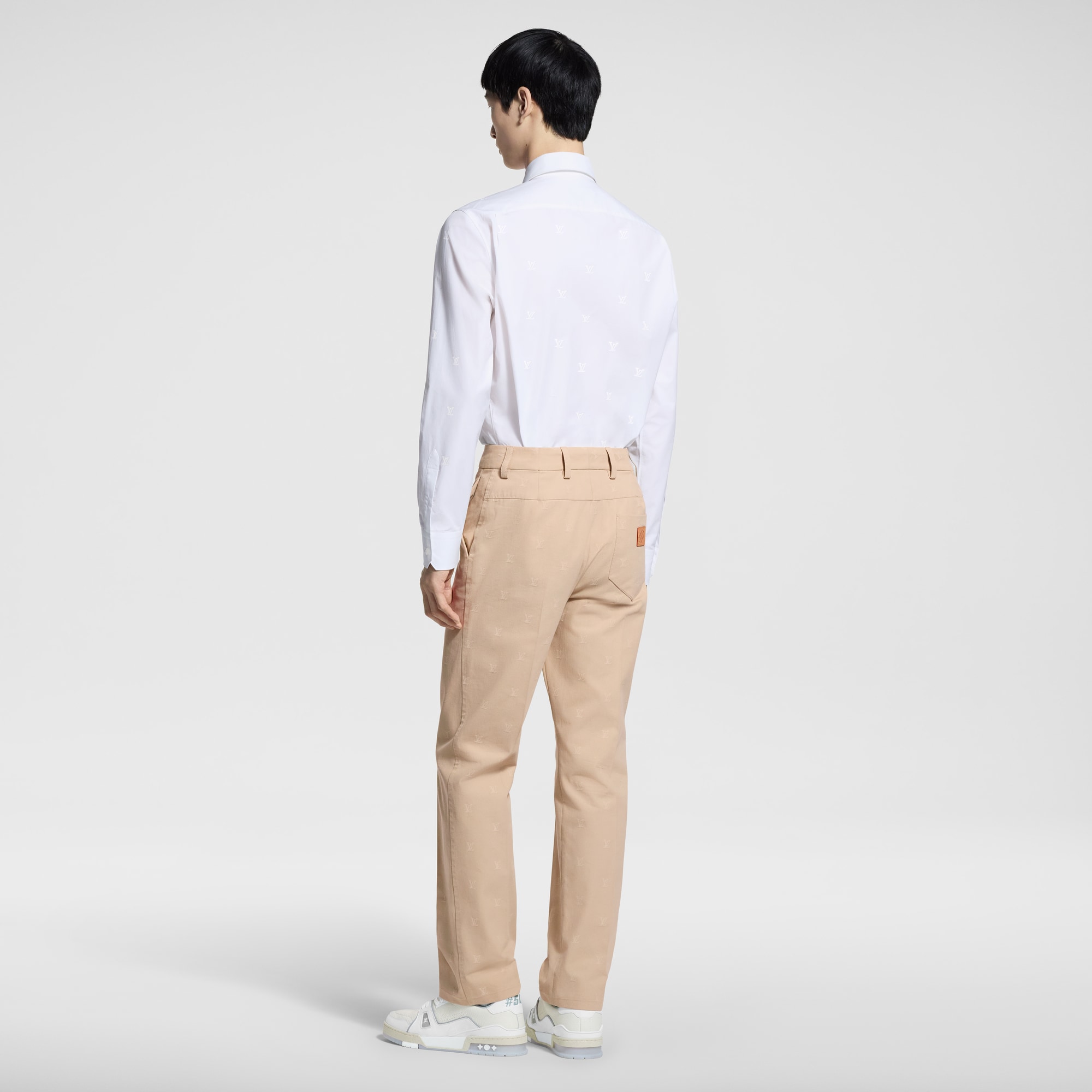 Ready to Wear Todo el Ready-To-Wear Camisa de algodón de manga larga LV Blason | Louis Vuitton ® (Ampliar producto)
