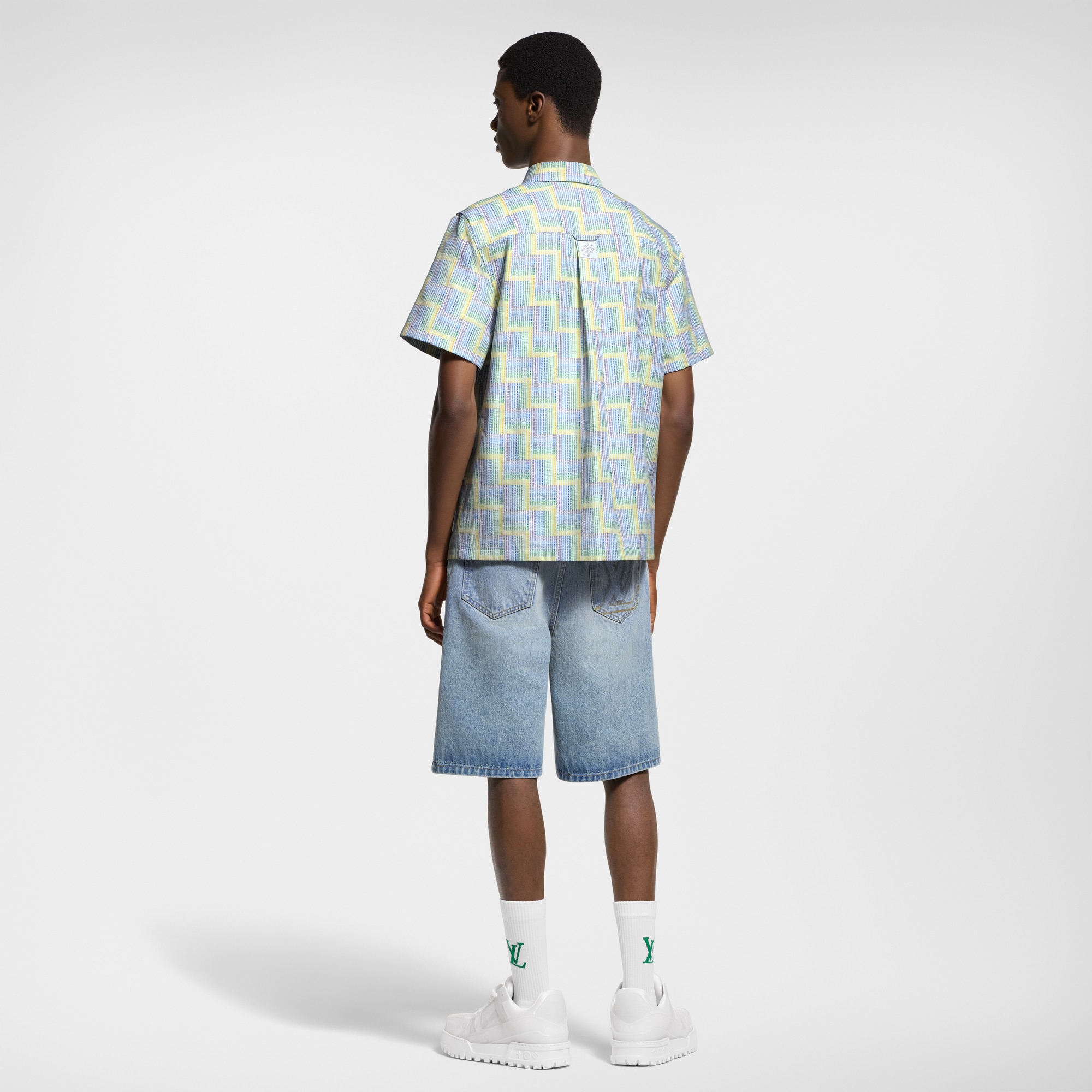  Ready to Wear Camisas Camisa de manga corta gráfica estampada | Louis Vuitton ® (Ampliar producto)