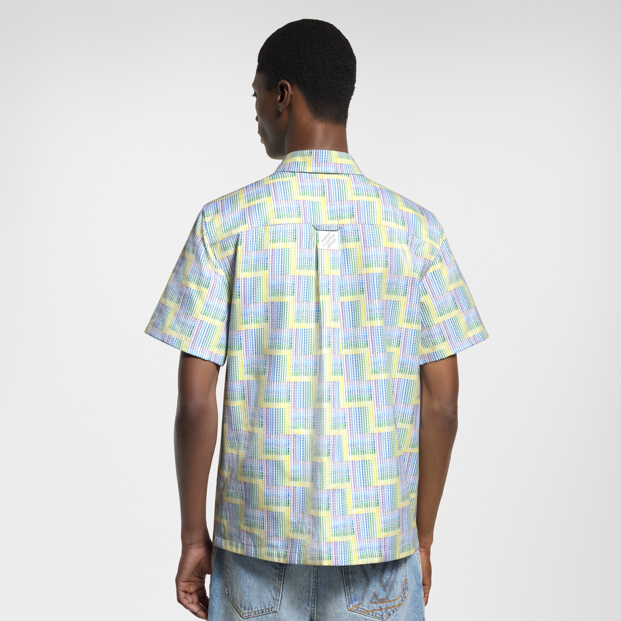  Ready to Wear Camisas Camisa de manga corta gráfica estampada | Louis Vuitton ® (Ampliar producto)