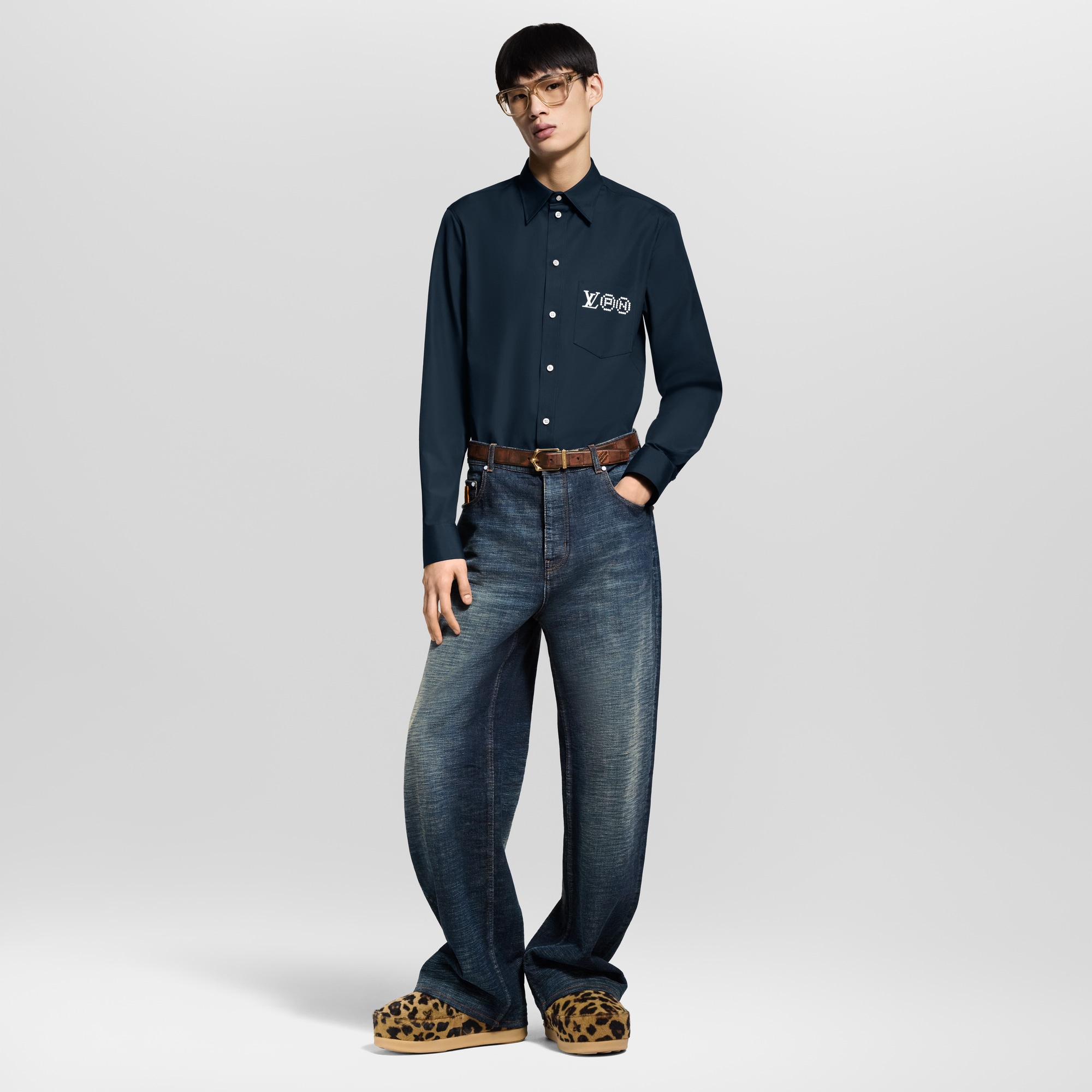  Ready to Wear Camisas Camisa de manga larga con motivo distintivo | Louis Vuitton ® (Ampliar producto)