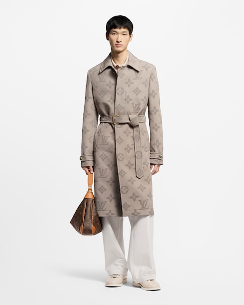 Ready-to-Wear Shirts Monogram Embossed Short-Sleeved Knit Shirt | Louis Vuitton ®