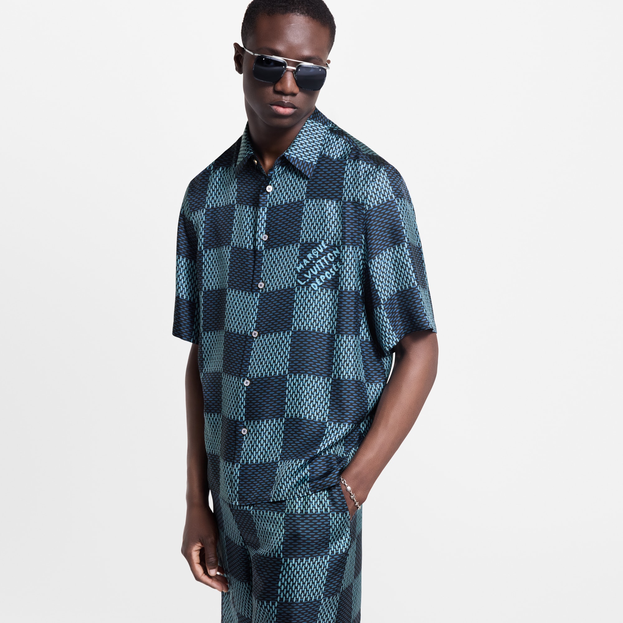  Ready to Wear Camisas Camisa de seda de manga corta Damier | Louis Vuitton ® (Ampliar producto)