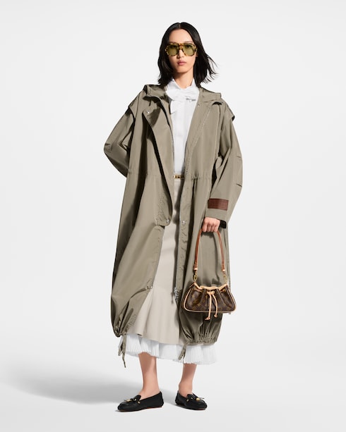 Ready-to-Wear Tops Sleeveless Bowtie Shirt | Louis Vuitton ®