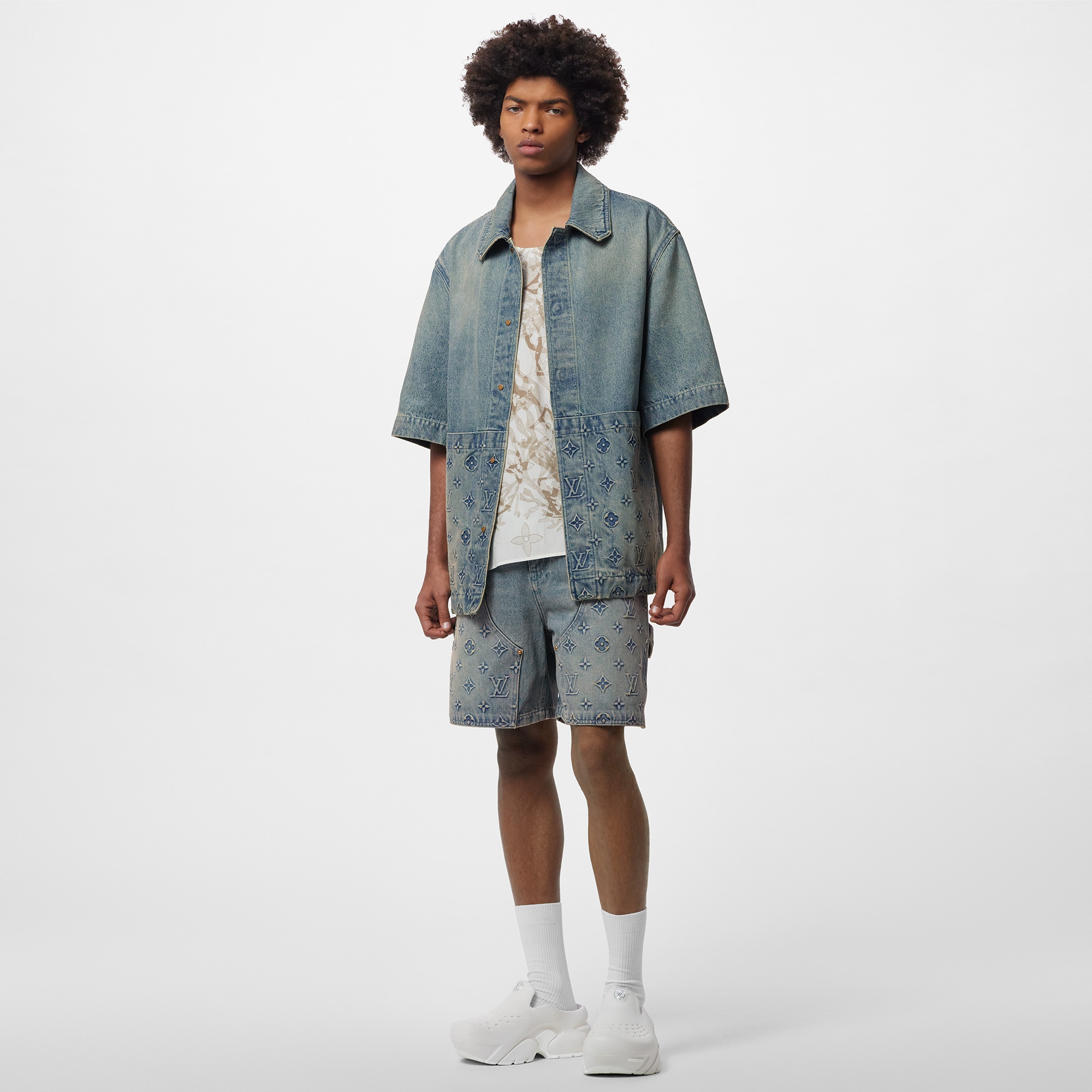  Ready to Wear Camisas Camisa utilitaria de manga corta en denim | Louis Vuitton ® (Ampliar producto)