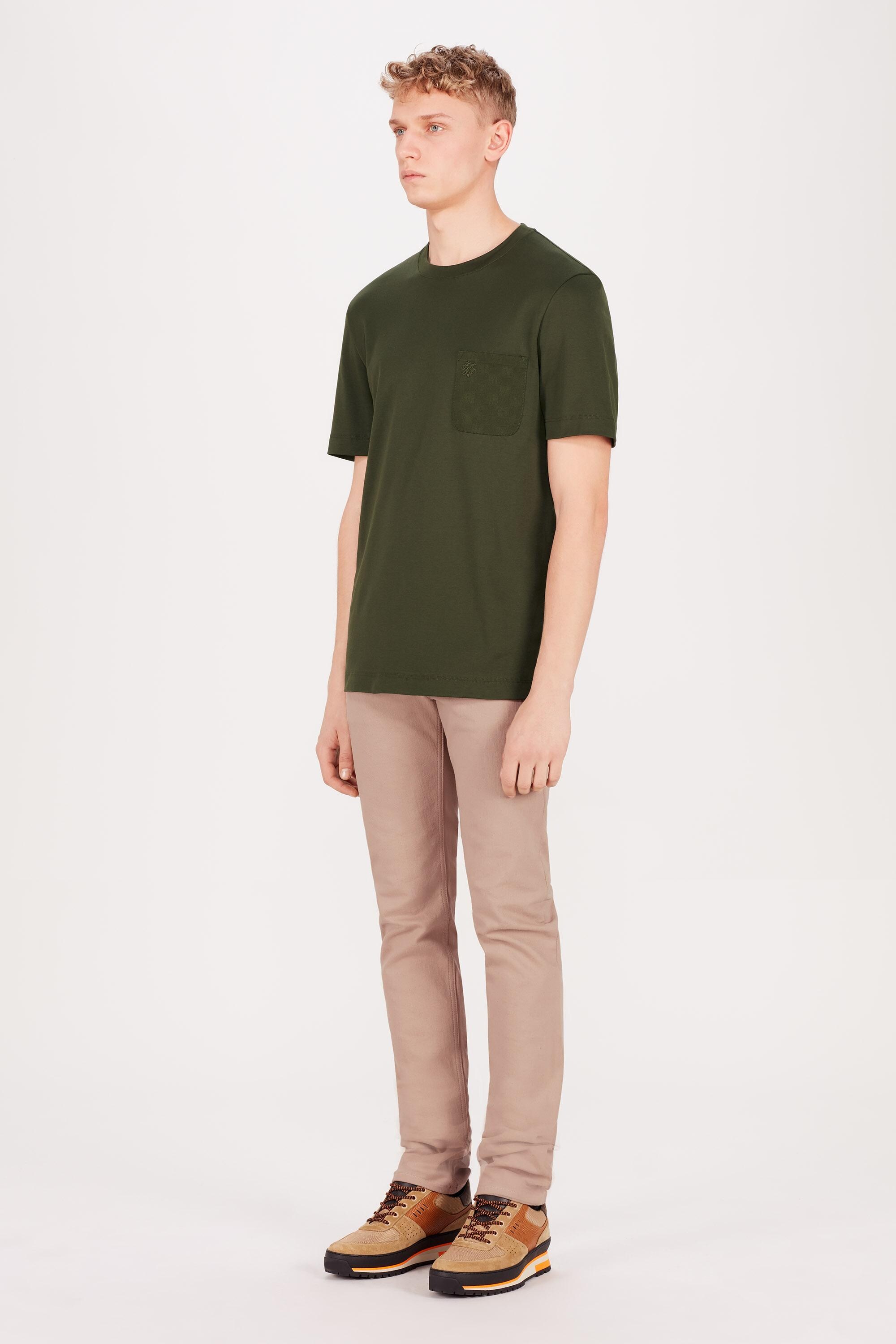  Discontinued Product Obs 8 Camiseta Con Cuello Redondo Y Bolsillo Damier | Louis Vuitton ® (Ampliar producto)