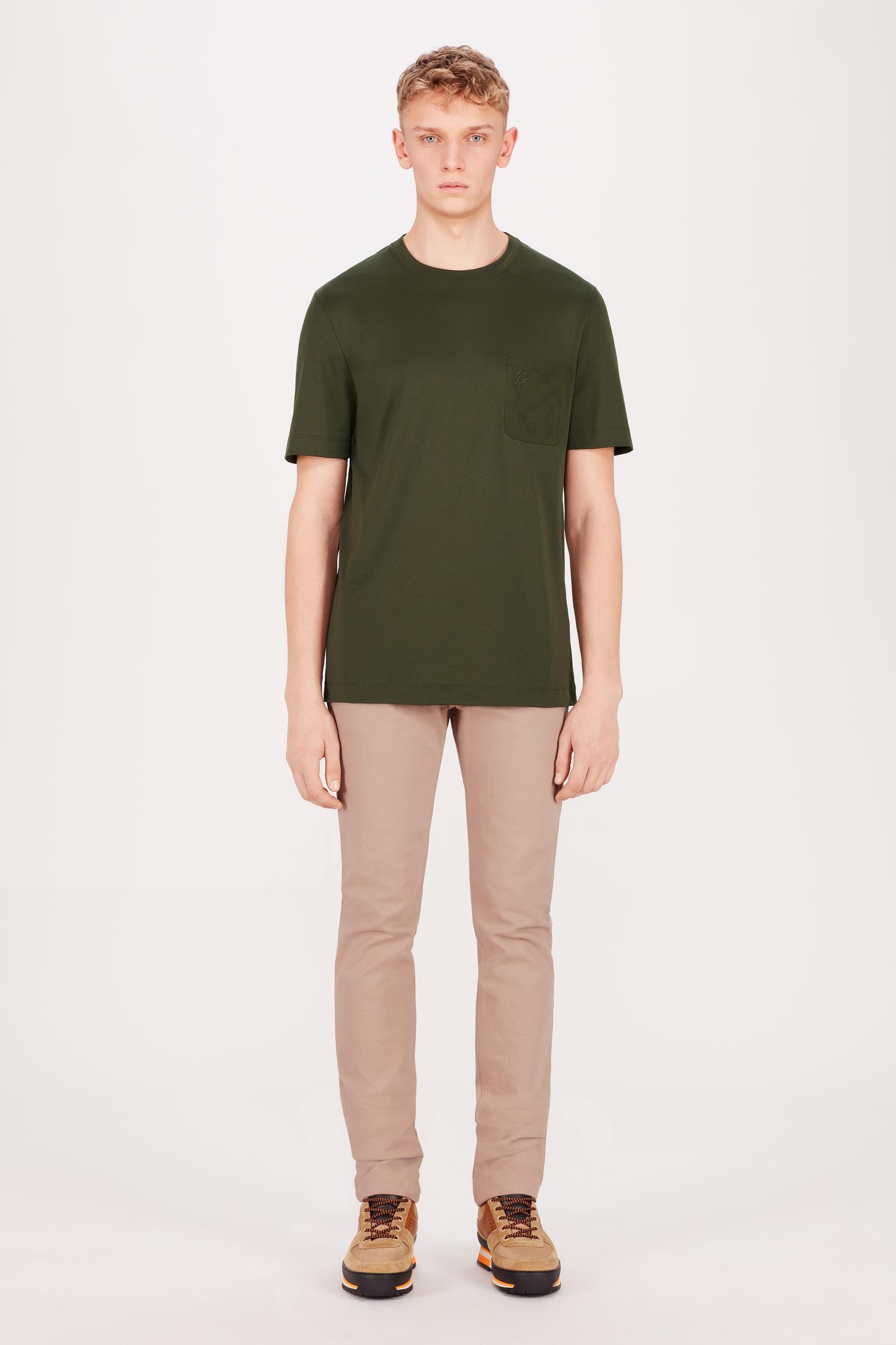  Discontinued Product Obs 8 Camiseta Con Cuello Redondo Y Bolsillo Damier | Louis Vuitton ® (Ampliar producto)