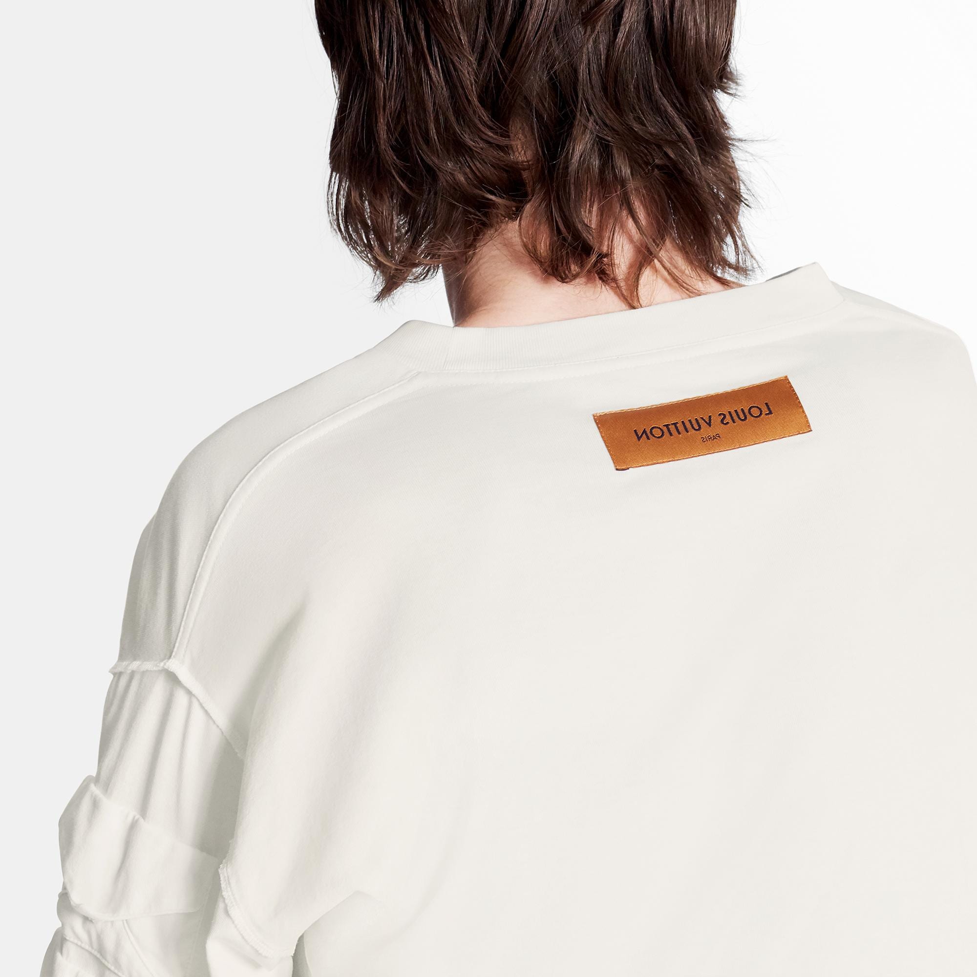  Ready to Wear Camisetas y camisas tipo polo Camiseta de manga larga con sobres | Louis Vuitton ® (Ampliar producto)