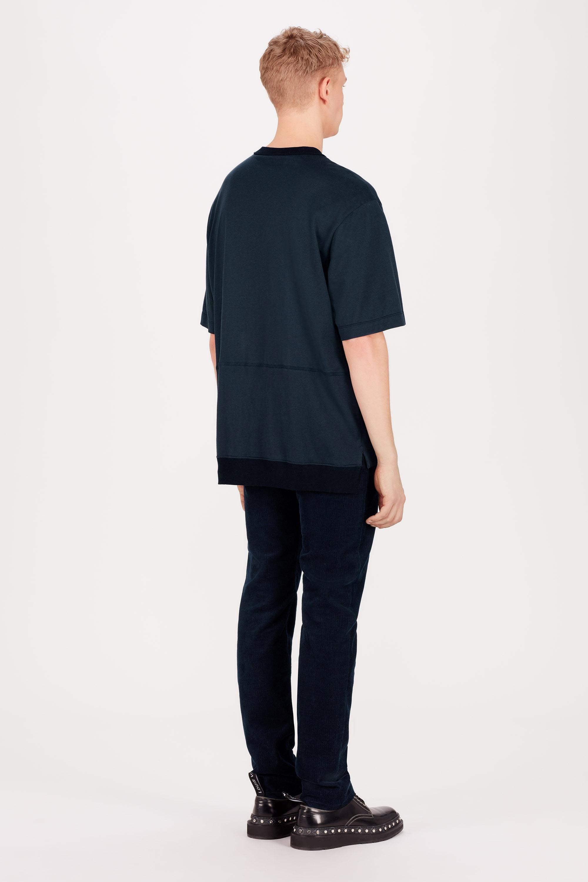  Ready to Wear Camisetas y camisas tipo polo Camiseta Extragrande Con Patchwork Y Estampado Lv List | Louis Vuitton ® (Ampliar producto)