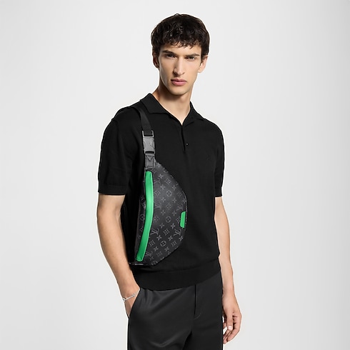 Monogram Eclipse Bolsas para Hombre Novedades Cangurera Discovery | Louis Vuitton ® (Ampliar producto)