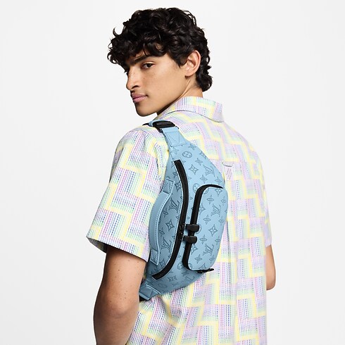 Monogram Shadow Bolsas para Mujer Novedades Cangurera Rush | Louis Vuitton ® (Ampliar producto)