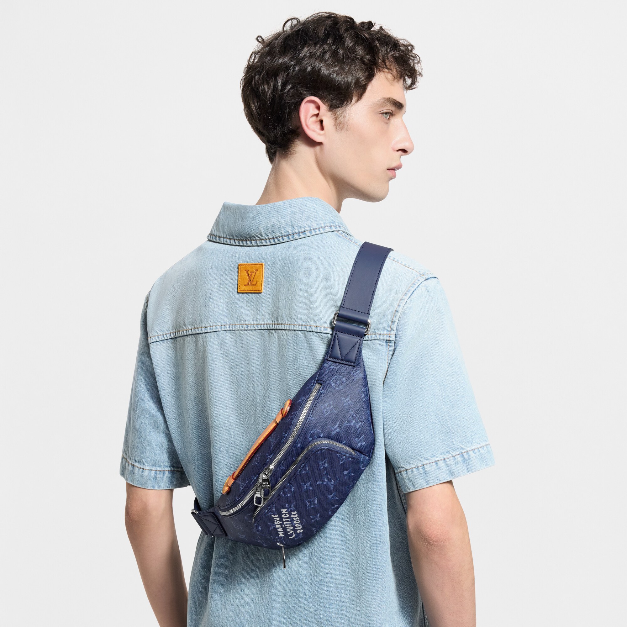 Monogram otro Bolsas para Hombre Novedades Cangurera Rush | Louis Vuitton ® (Ampliar producto)
