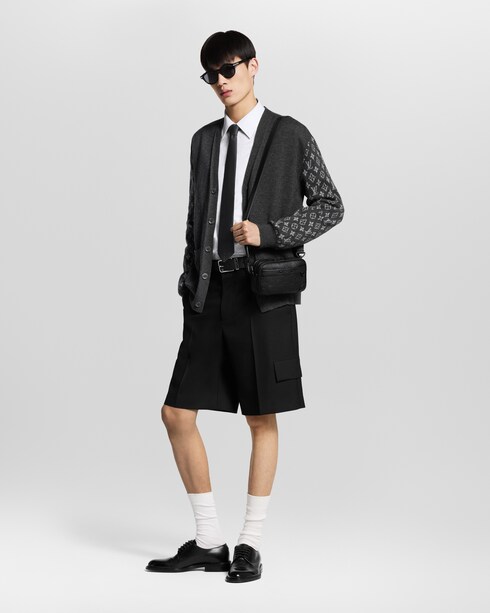 Monogram Shadow Bolsas All Collections Bolsa-Carteira Alpha | Louis Vuitton ®