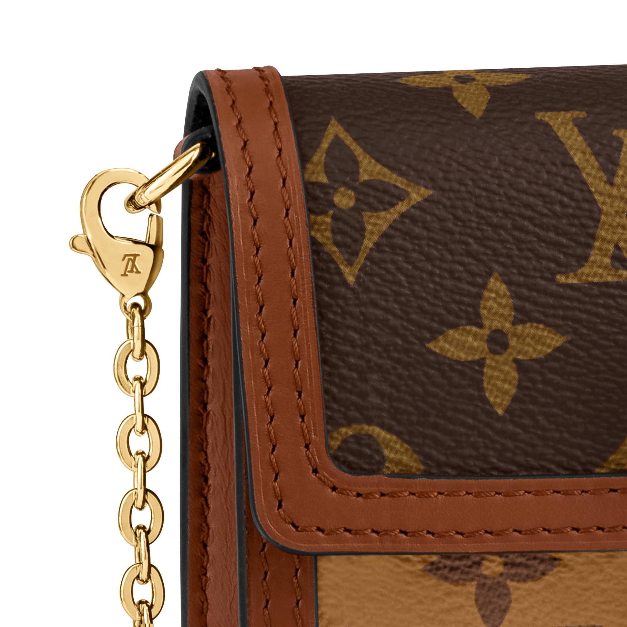 Autres Toiles Monogram Carteras y artículos de piel pequeños Todas las carteras y artículos de piel pequeños Cartera Dauphine con cadena | Louis Vuitton ® (Ampliar producto)