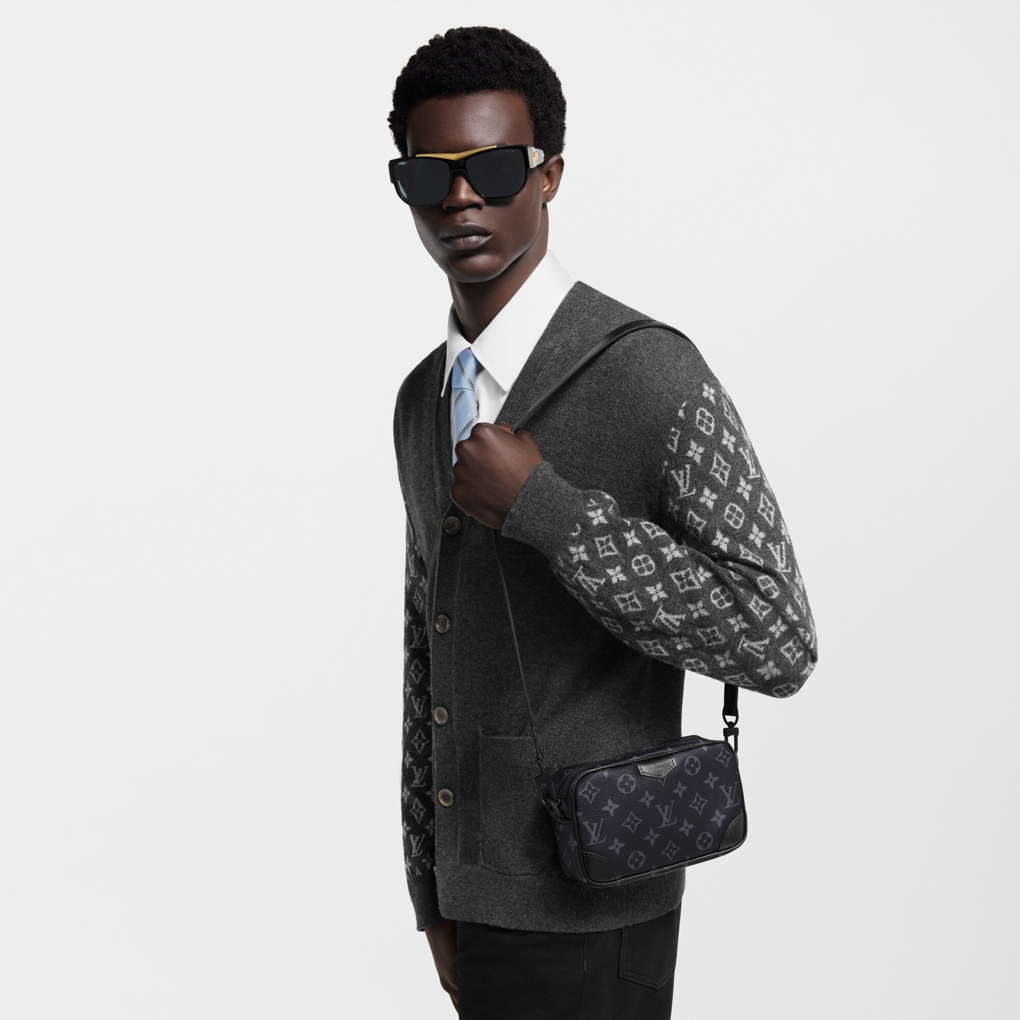 Monogram Eclipse Carteras y artículos de piel pequeños Bolsas pequeñas Cartera Trocadéro Wearable | Louis Vuitton ® (Ampliar producto)