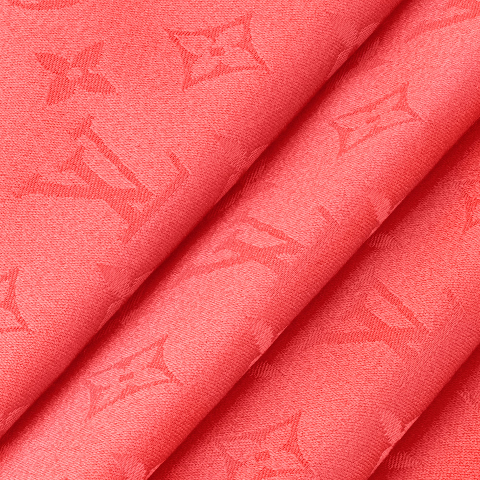 S00 Accesorios Chales y estolas Chal Monograma Classic | Louis Vuitton ® (Ampliar producto)