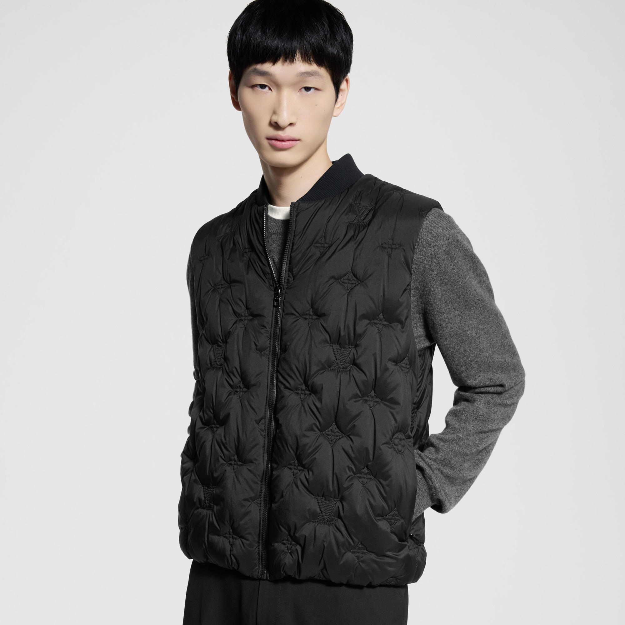  Ready to Wear Cazadoras y abrigos Chaleco acolchado en nailon Monograma | Louis Vuitton ® (Ampliar producto)