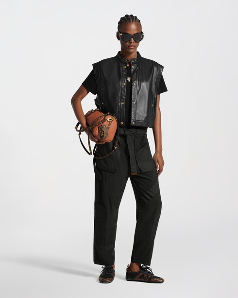 Ready-to-Wear Casacos e Jaquetas Colete de Couro e Nylon | Louis Vuitton ®