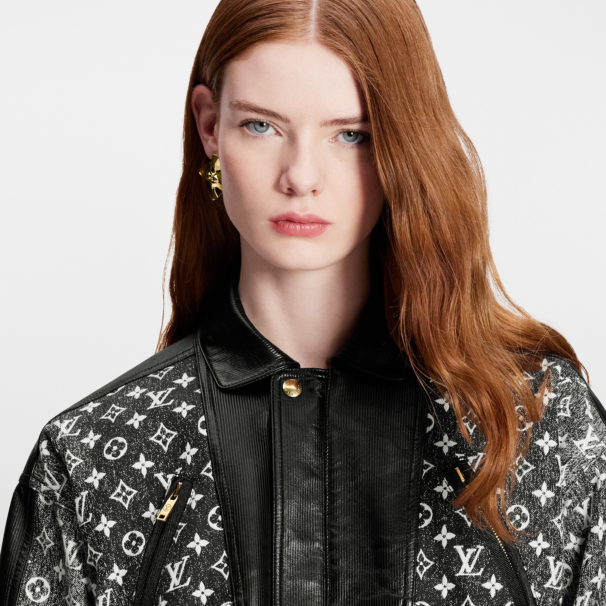  Discontinued Product Obs 7 Chamarra bomber en tejido denim Monograma | Louis Vuitton ® (Ampliar producto)