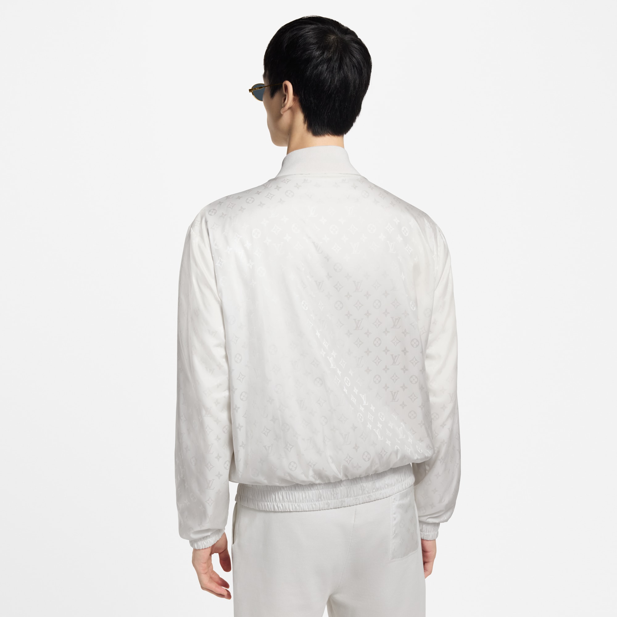  Ready to Wear Todo el Ready-To-Wear Chamarra bomber ligera y reversible Monograma | Louis Vuitton ® (Ampliar producto)