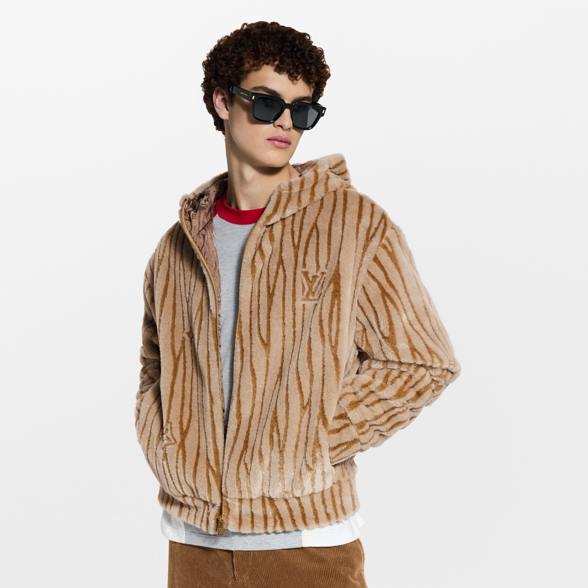 Para hombres LV Ski Chamarra de felpa con motivo Epi | Louis Vuitton ® (Ampliar producto)