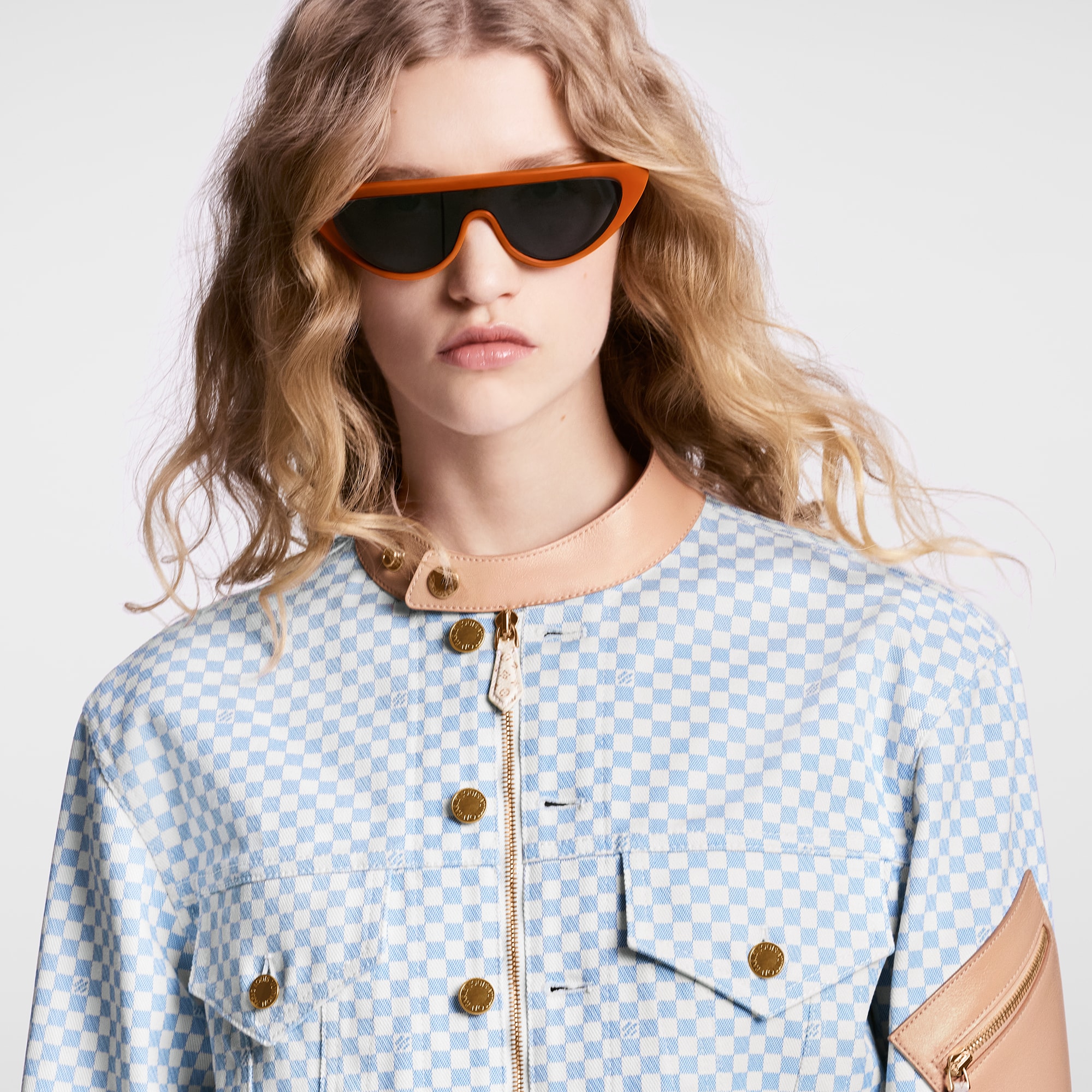  Ready to Wear Abrigos y chaquetas Chamarra denim Damier con doble cierre | Louis Vuitton ® (Ampliar producto)