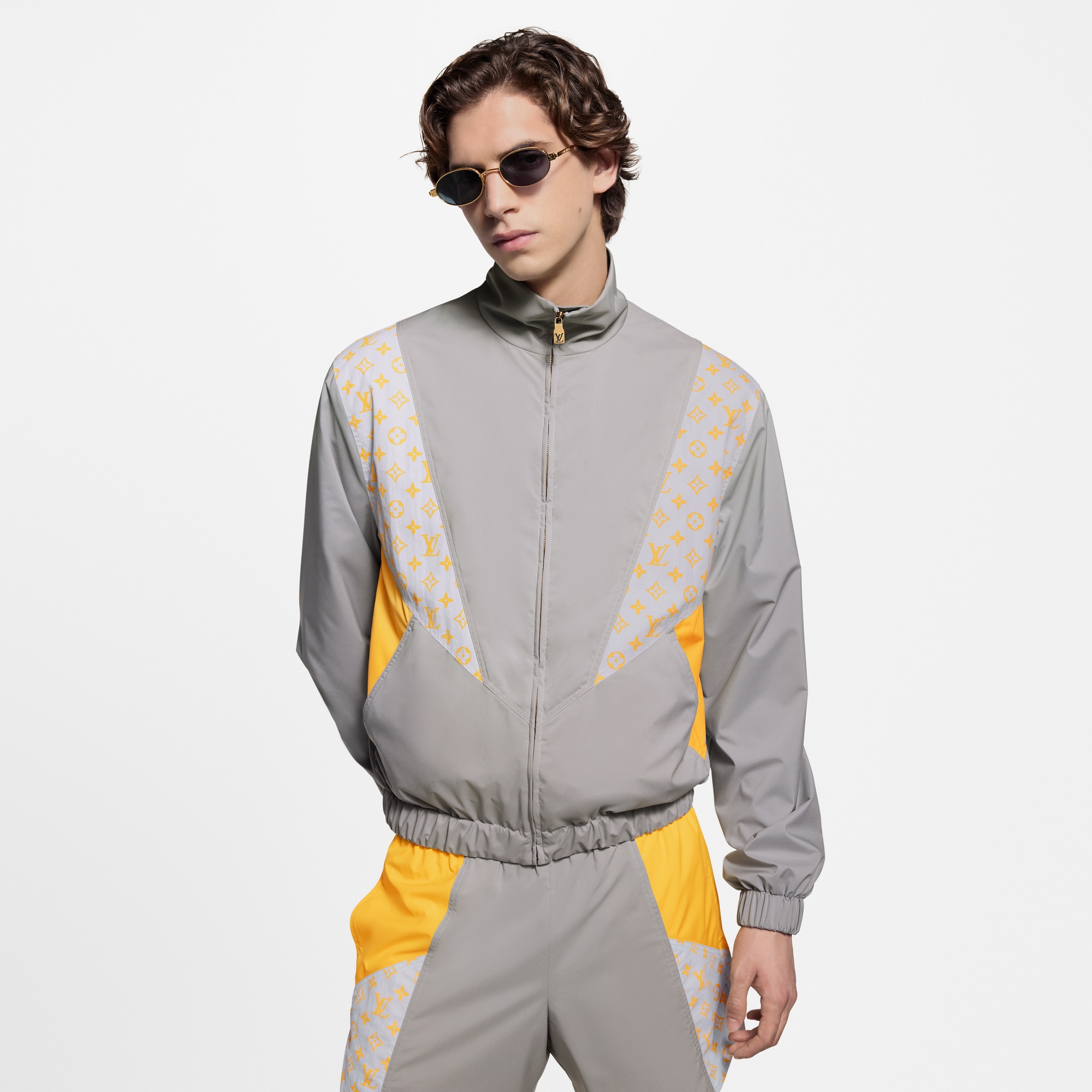  Ready to Wear Cazadoras y abrigos Chamarra deportiva Monograma | Louis Vuitton ® (Ampliar producto)