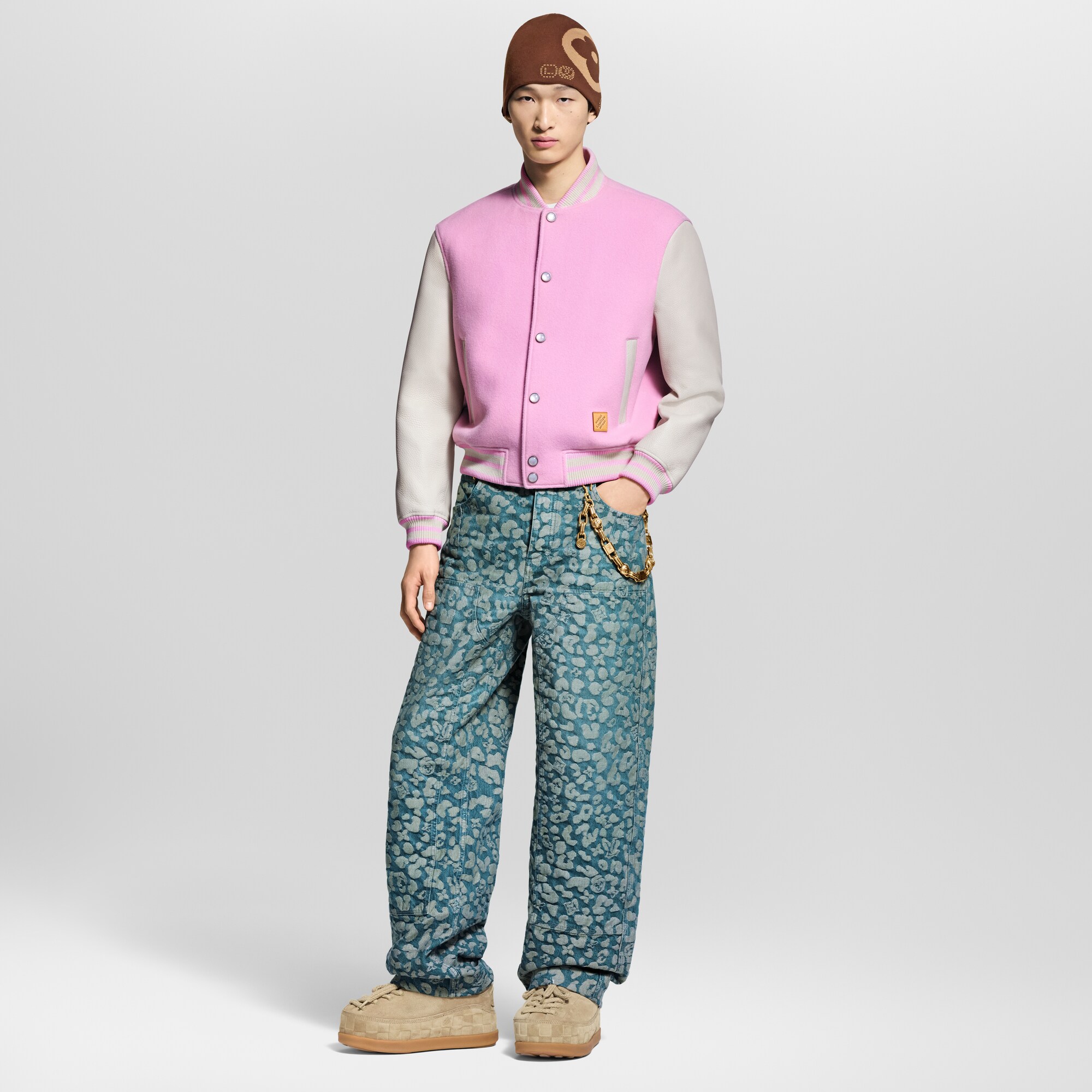  Ready to Wear Cazadoras y abrigos Chamarra universitaria en piel distintiva | Louis Vuitton ® (Ampliar producto)