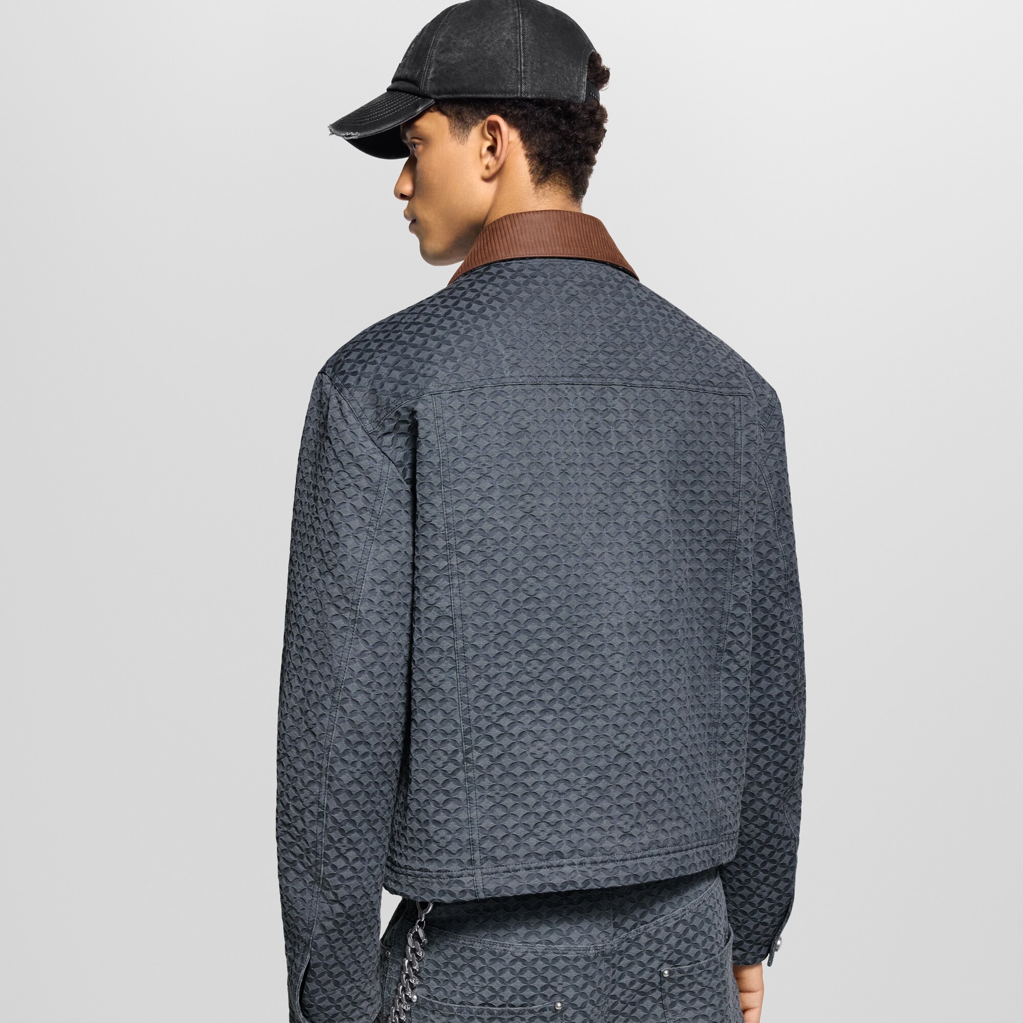  Ready to Wear Cazadoras y abrigos Chamarra utilitaria | Louis Vuitton ® (Ampliar producto)