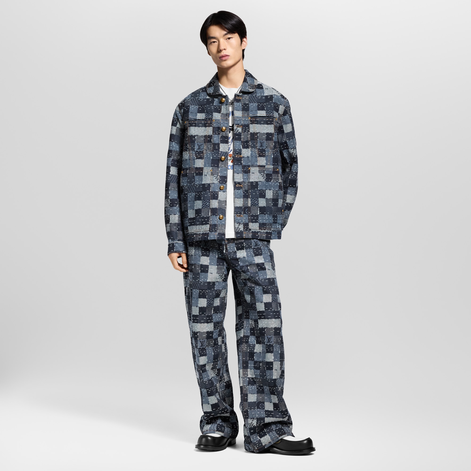  Ready to Wear Cazadoras y abrigos Chamarra utilitaria en denim Damier | Louis Vuitton ® (Ampliar producto)