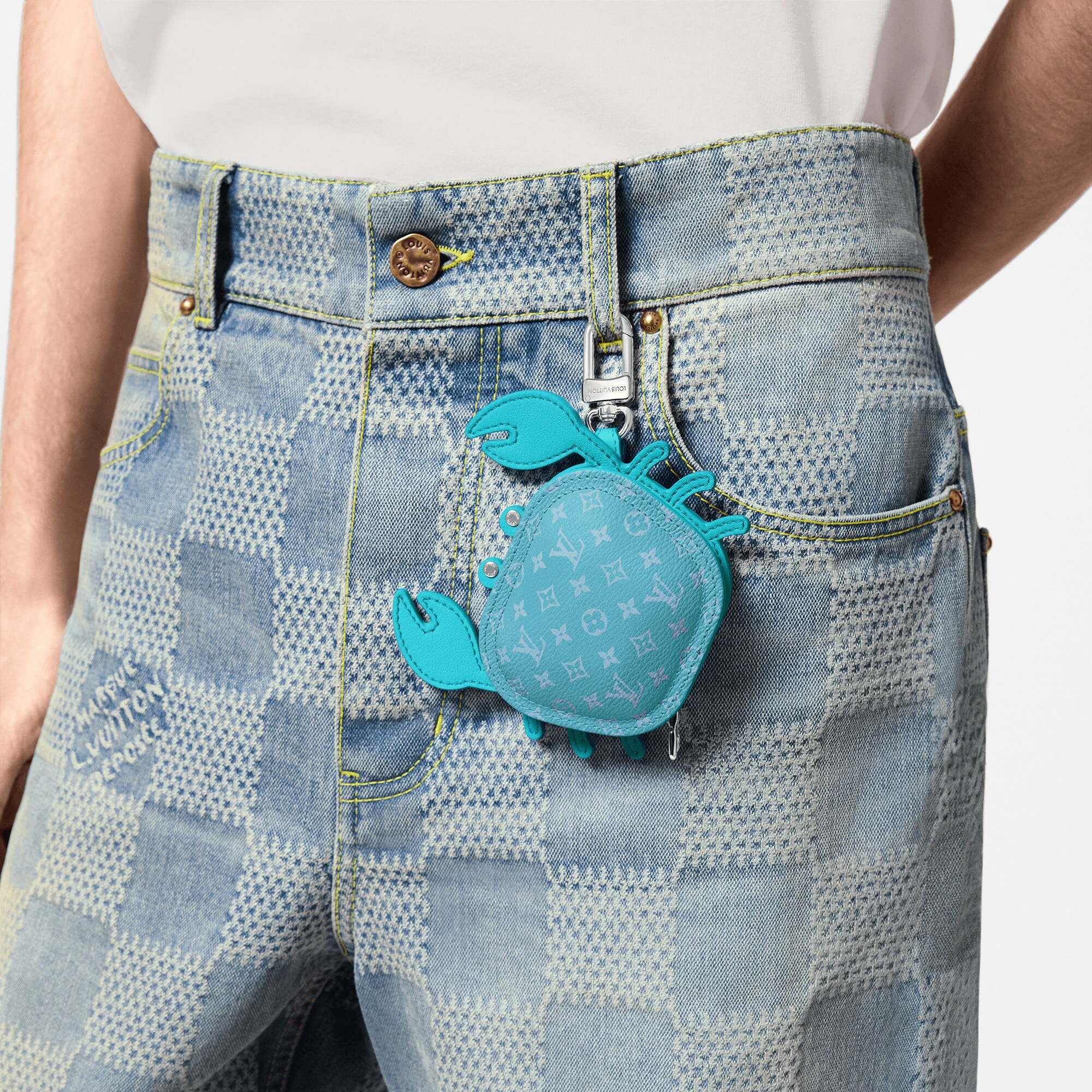 S00 Accesorios Llaveros y charms  Charm para bolsa LV Crab | Louis Vuitton ® (Ampliar producto)