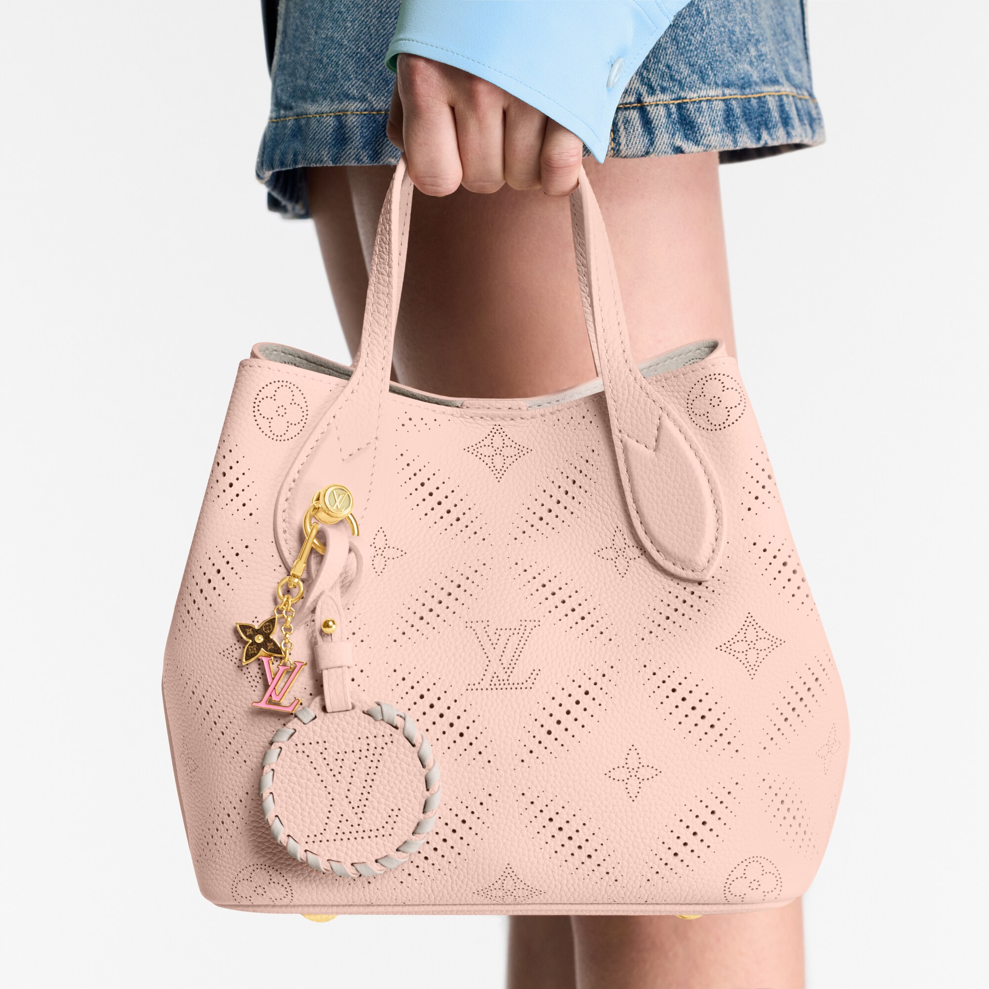 S00 Accesorios Llaveros y charms  Charm para bolsa LV Iconic esmaltado | Louis Vuitton ® (Ampliar producto)