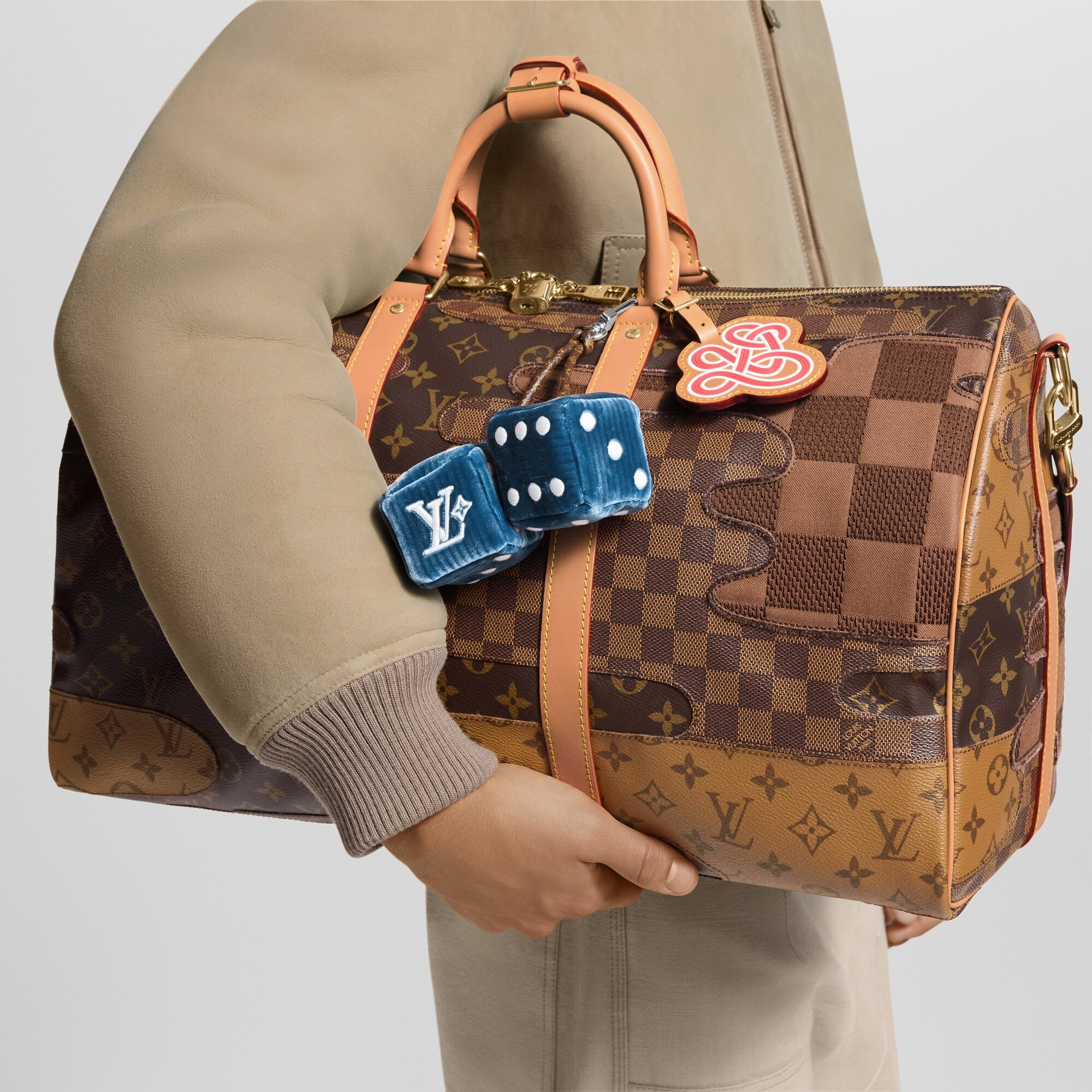 S00 Accesorios Llaveros y charms  Charm para bolsa LV Lucky Dice | Louis Vuitton ® (Ampliar producto)