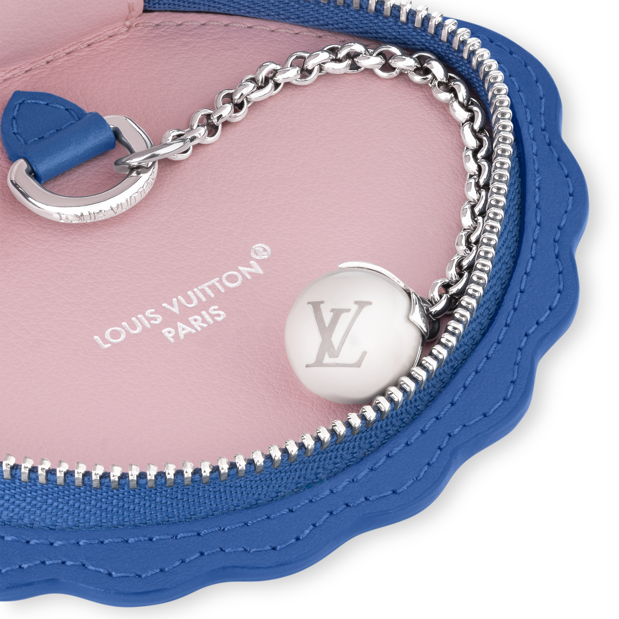 S00 Accesorios Llaveros y charms  Charm para bolsa LV Shell | Louis Vuitton ® (Ampliar producto)