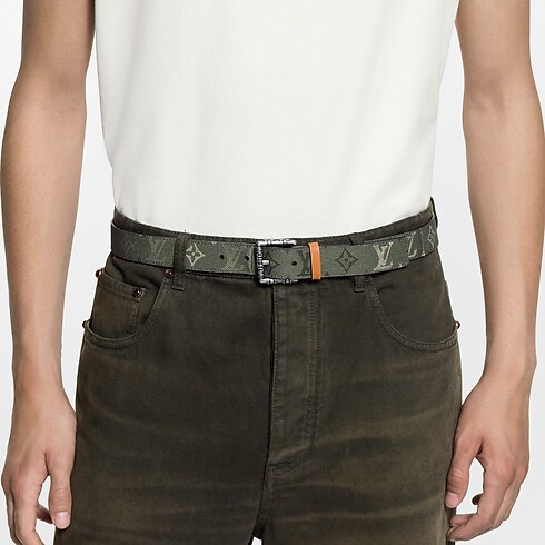 Accesorios Cinturones Cinturón LV Drift Monogram Surplus de 3.5 cm | Louis Vuitton ® (Ampliar producto)